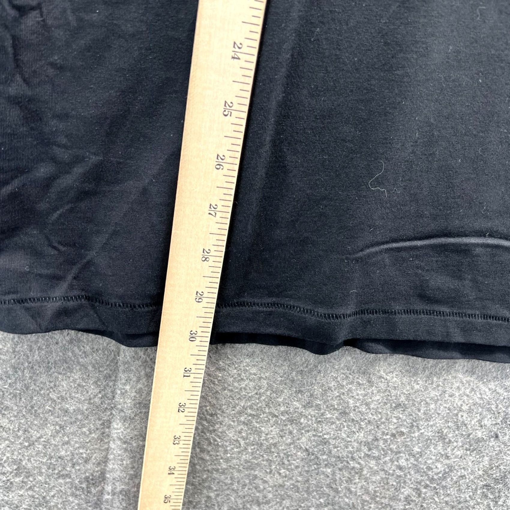 Vintage Tahari Shirt Mens XL Black V-Neck Cotton Tee Golf Casual T-Shirt Logo Size US XL / EU 56 / 4 - 6 Thumbnail