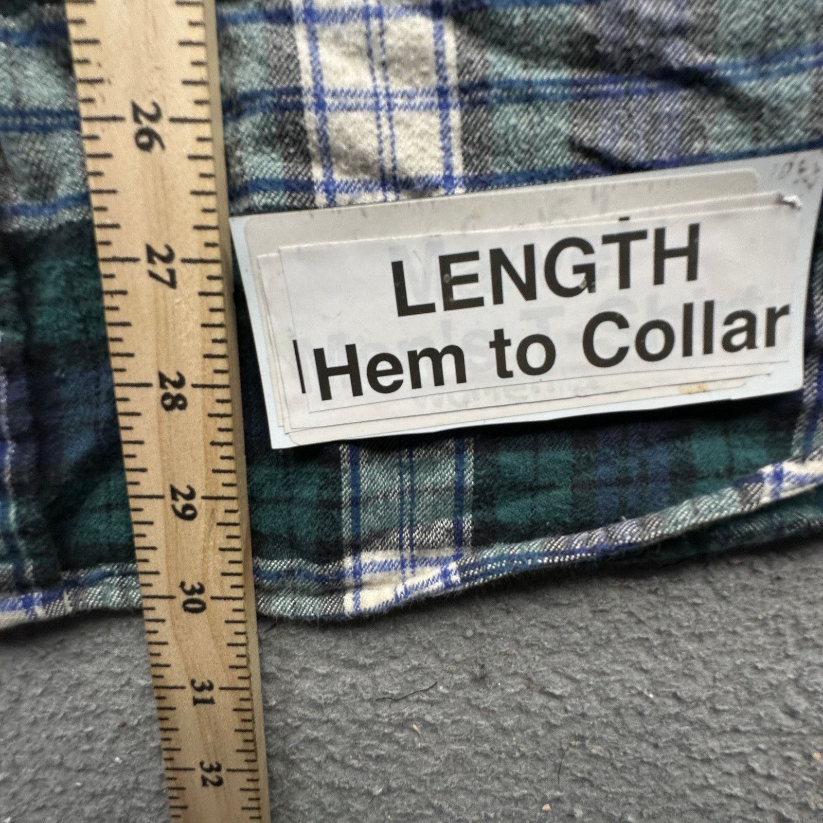 L.L. Bean Vintage LL Bean Green Plaid Flannel Button Up L Button Down Size US L / EU 52-54 / 3 - 5 Thumbnail