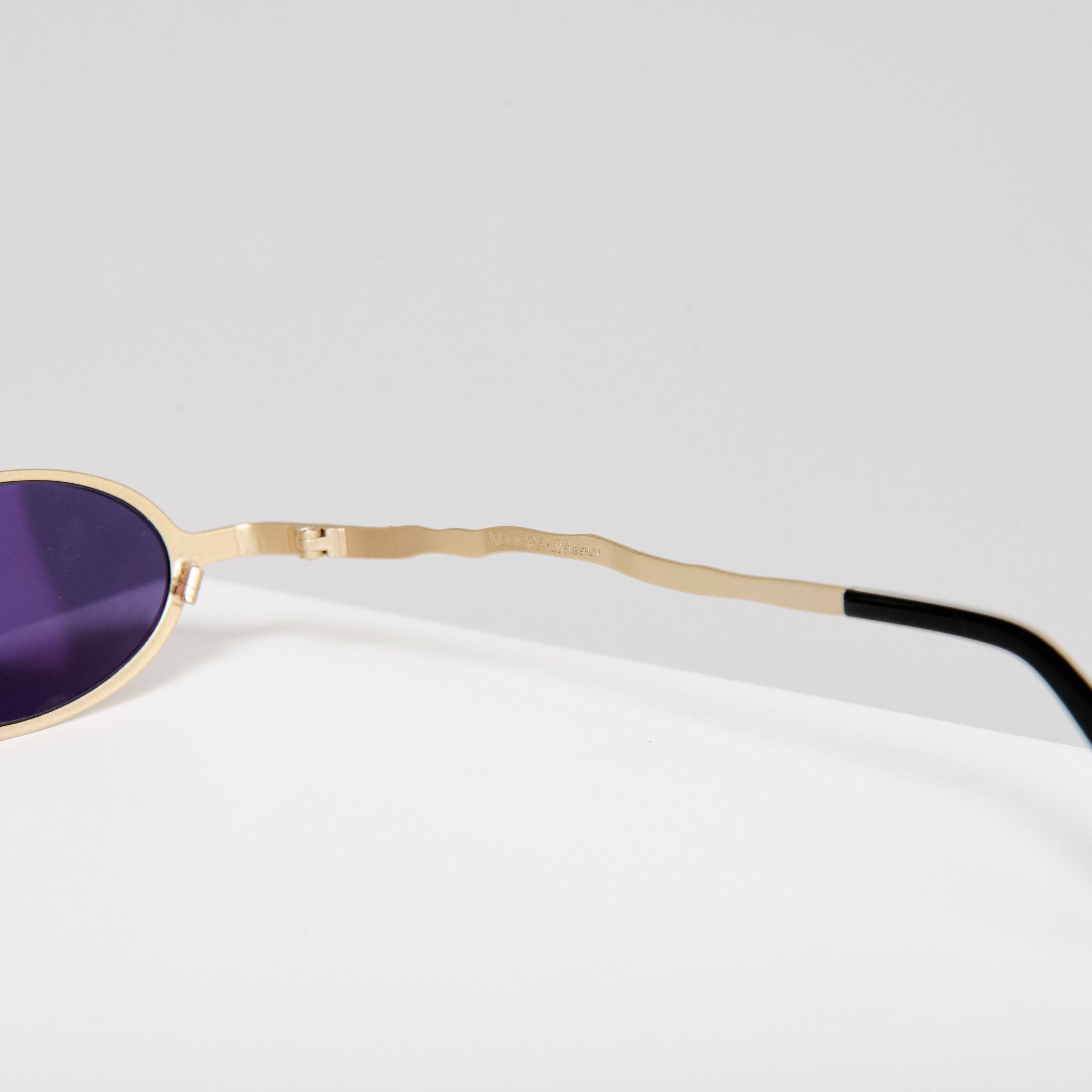 Kuboraum KUBORAUM Z24 GD SUNGLASSES Size ONE SIZE - 4 Thumbnail