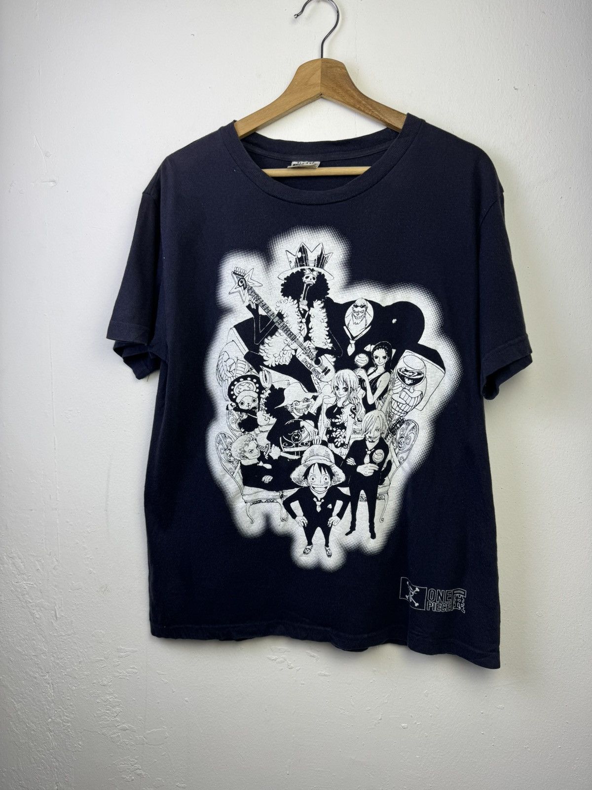 One Piece One Piece exhibition 2012 Tokyo limited edition t-shirt Size US M / EU 48-50 / 2 - 3 Thumbnail