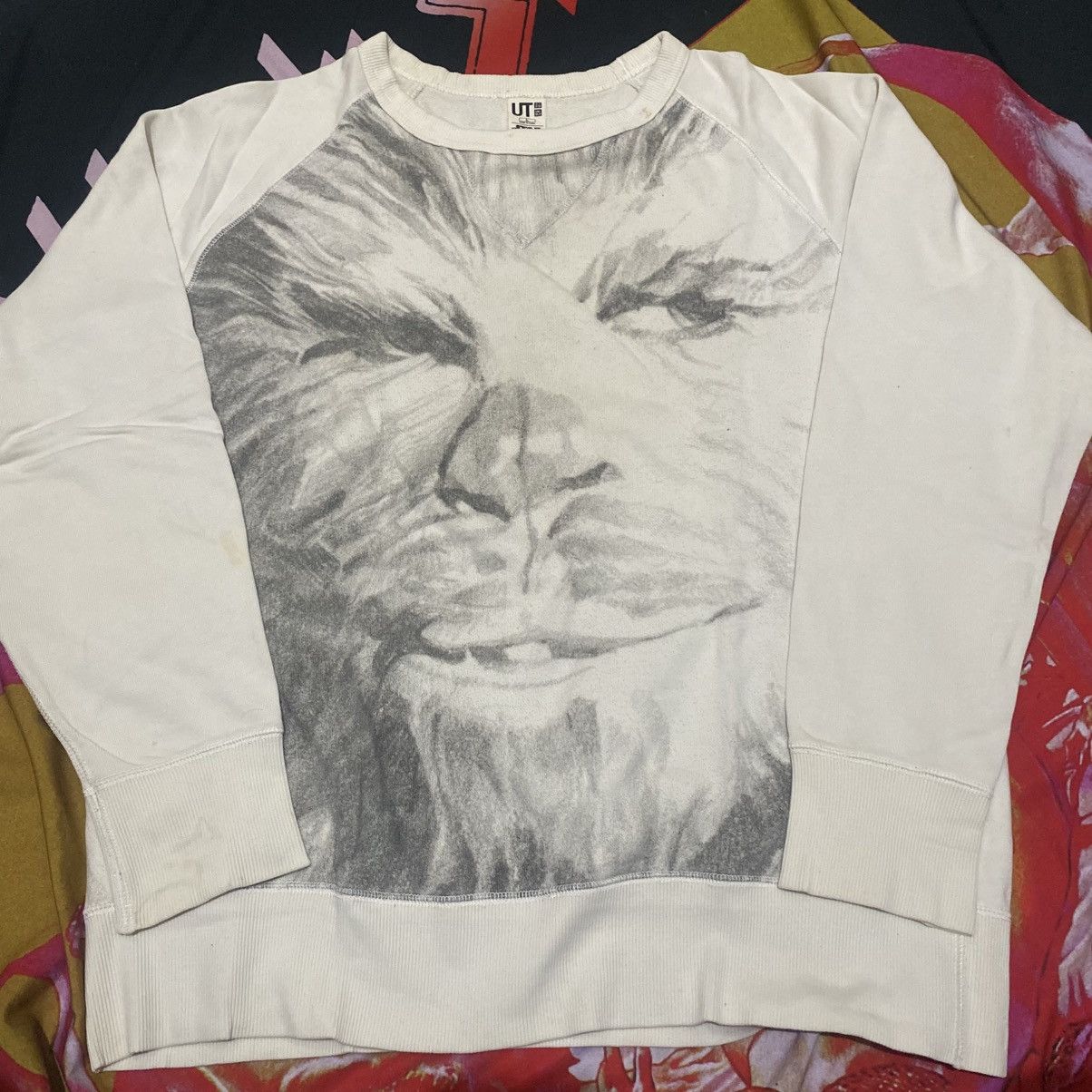 Uniqlo Uniqlo X Star Wars Crewneck “Chewbacca” Size US L / EU 52-54 / 3 - 1 Thumbnail