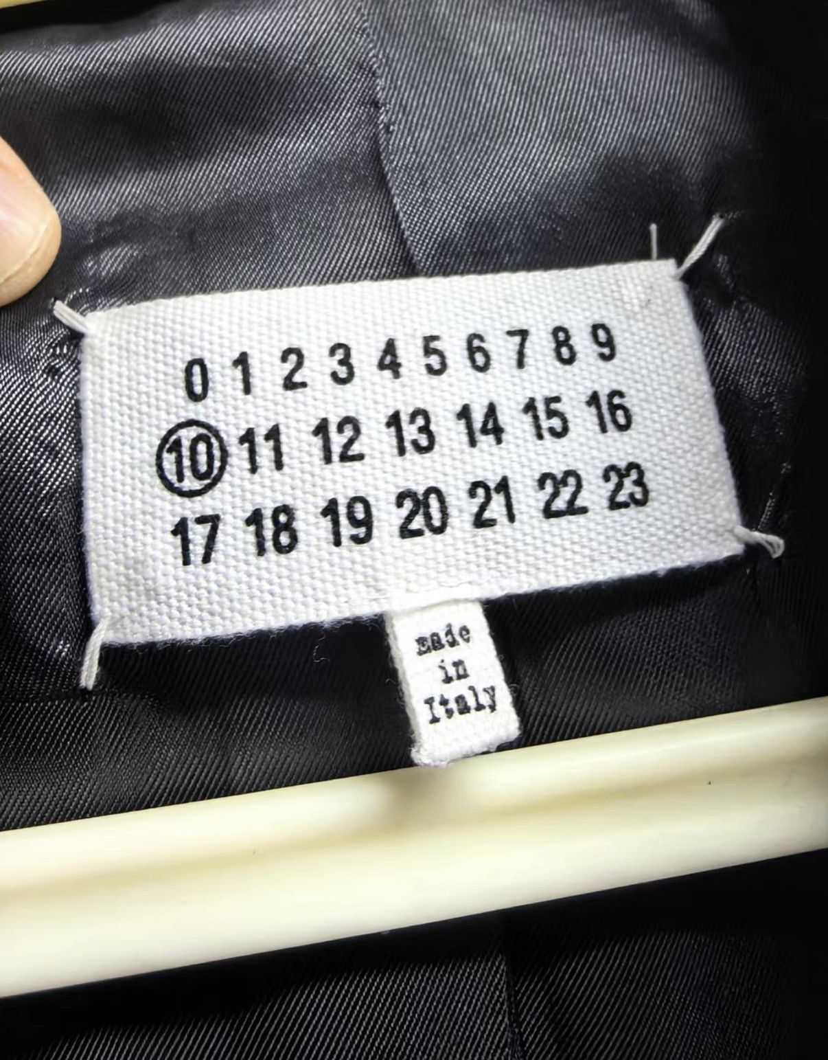 Maison Margiela Maison Margiela Deconstructed Pleated Blazer Size 42L - 4 Thumbnail