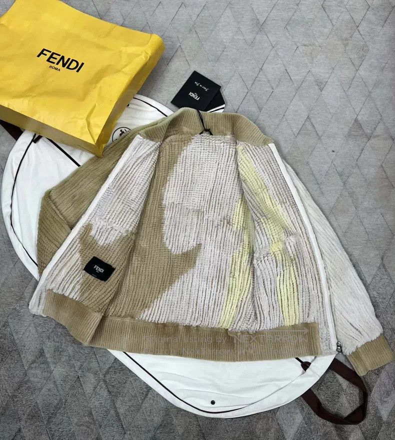 Fendi Fendi Faux Fur Baseball Jacket, Artistic Color Block Size US M / EU 48-50 / 2 - 2 Thumbnail