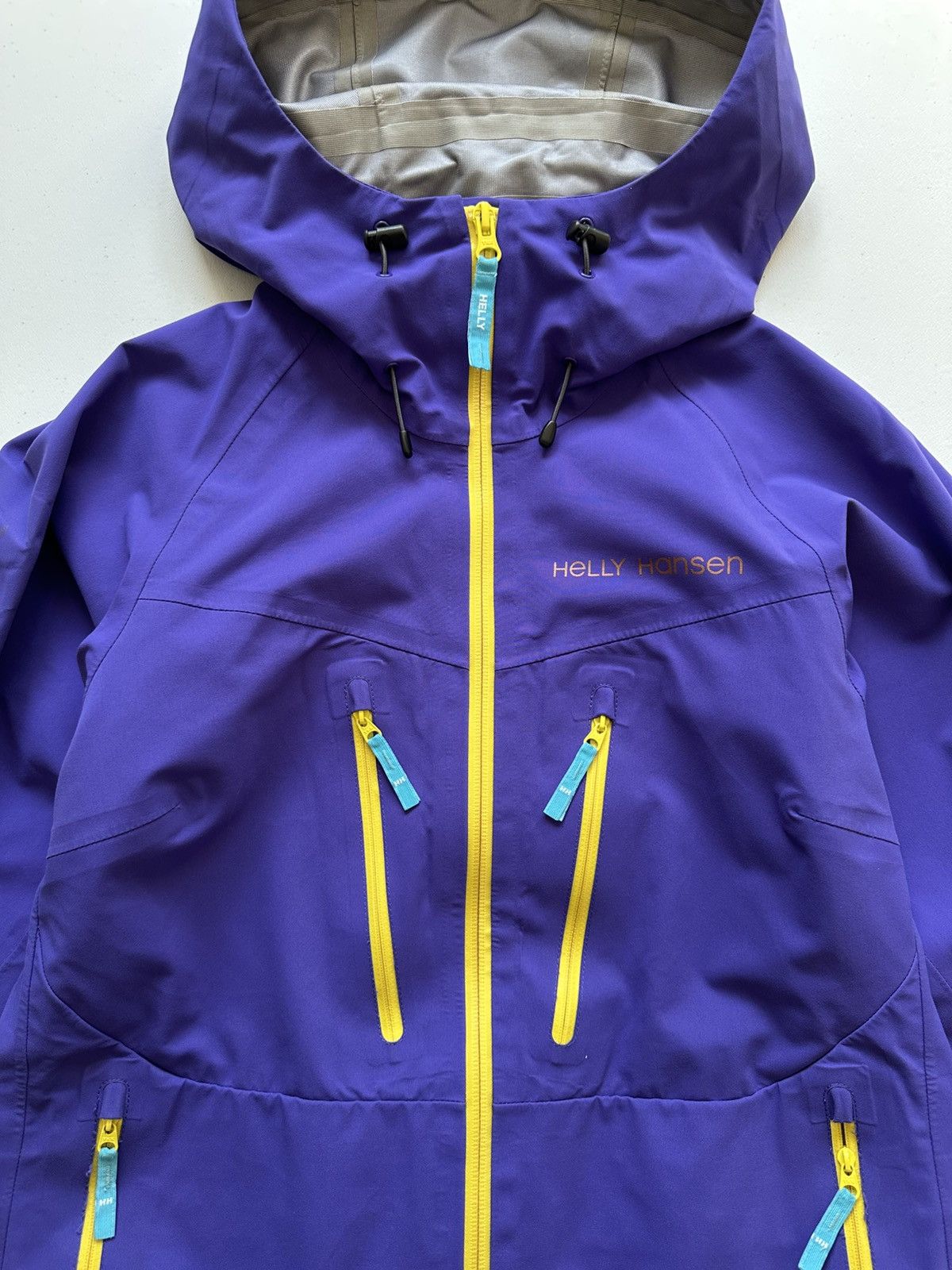 Helly Hansen Helly Hansen Gorpcore Outdoor Windbreaker Jacket Hooded Size XS / US 0-2 / IT 36-38 - 9 Thumbnail