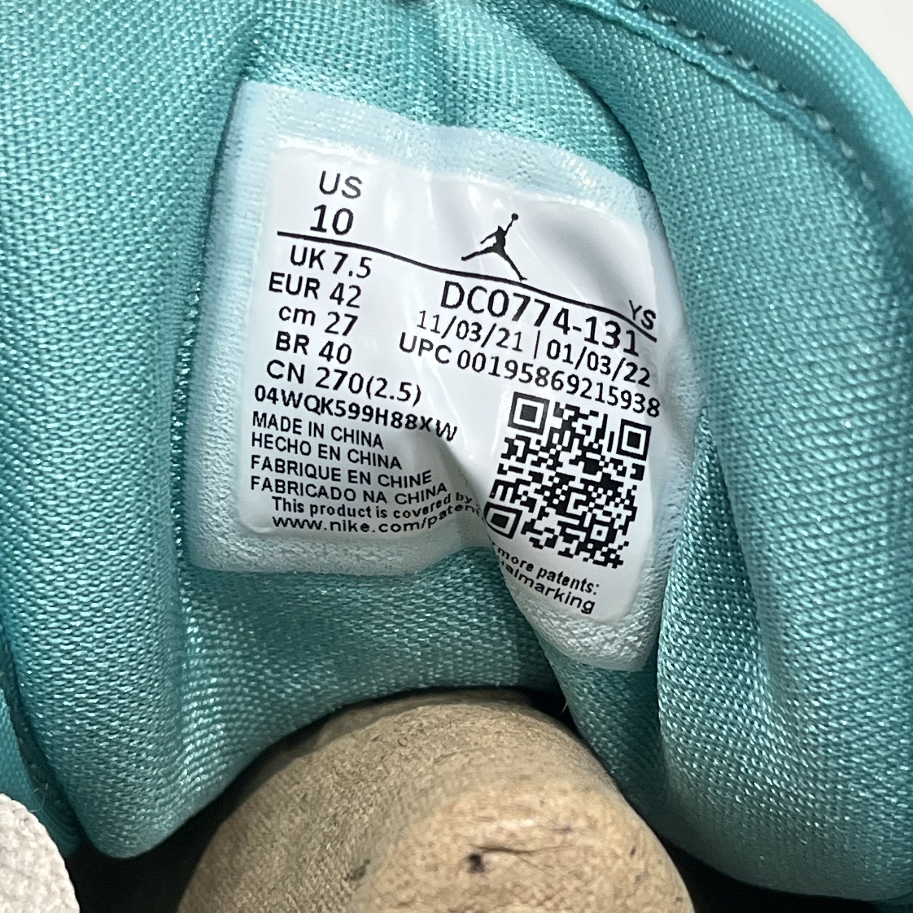Nike Air Jordan 1 Low Tropical Teal (W) Size US 10 / IT 40 - 6 Thumbnail