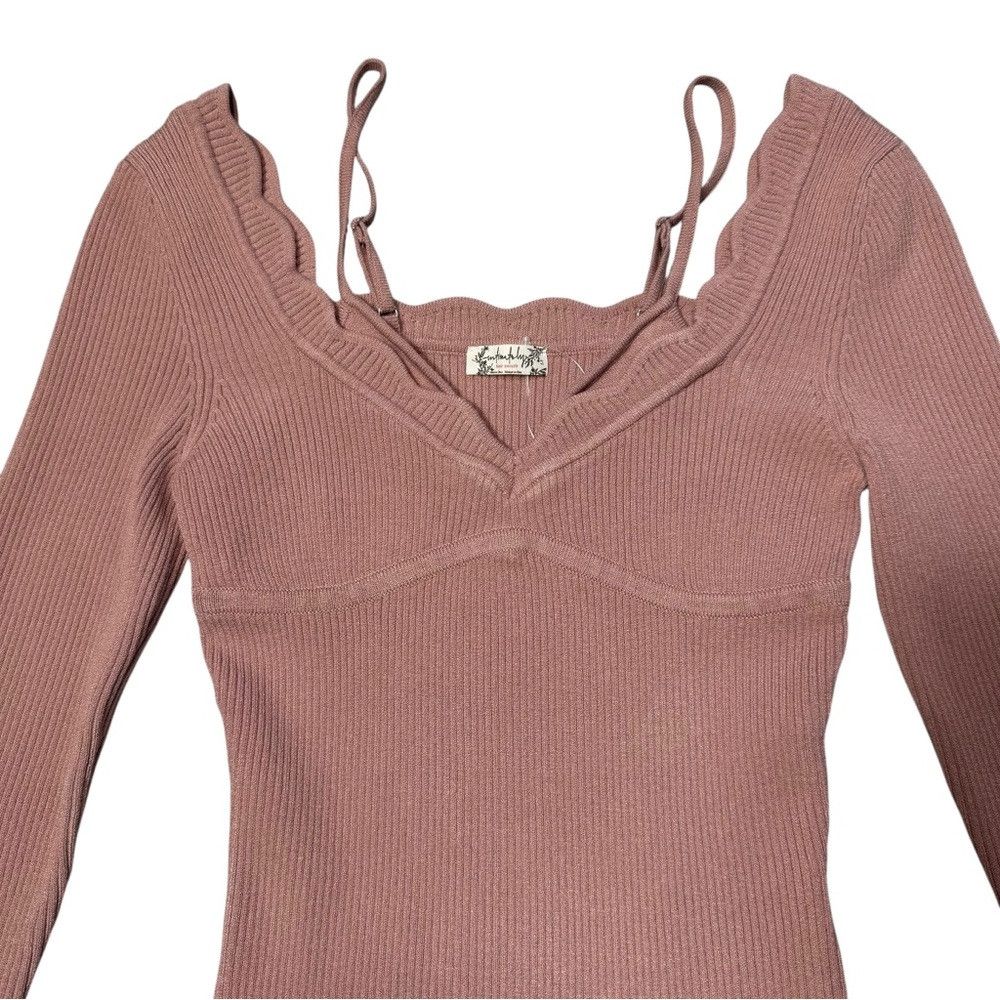 Free People NWT New $98 Free People It Girl Dusty Rose Bodysuit Size S Size S / US 4 / IT 40 - 2 Thumbnail
