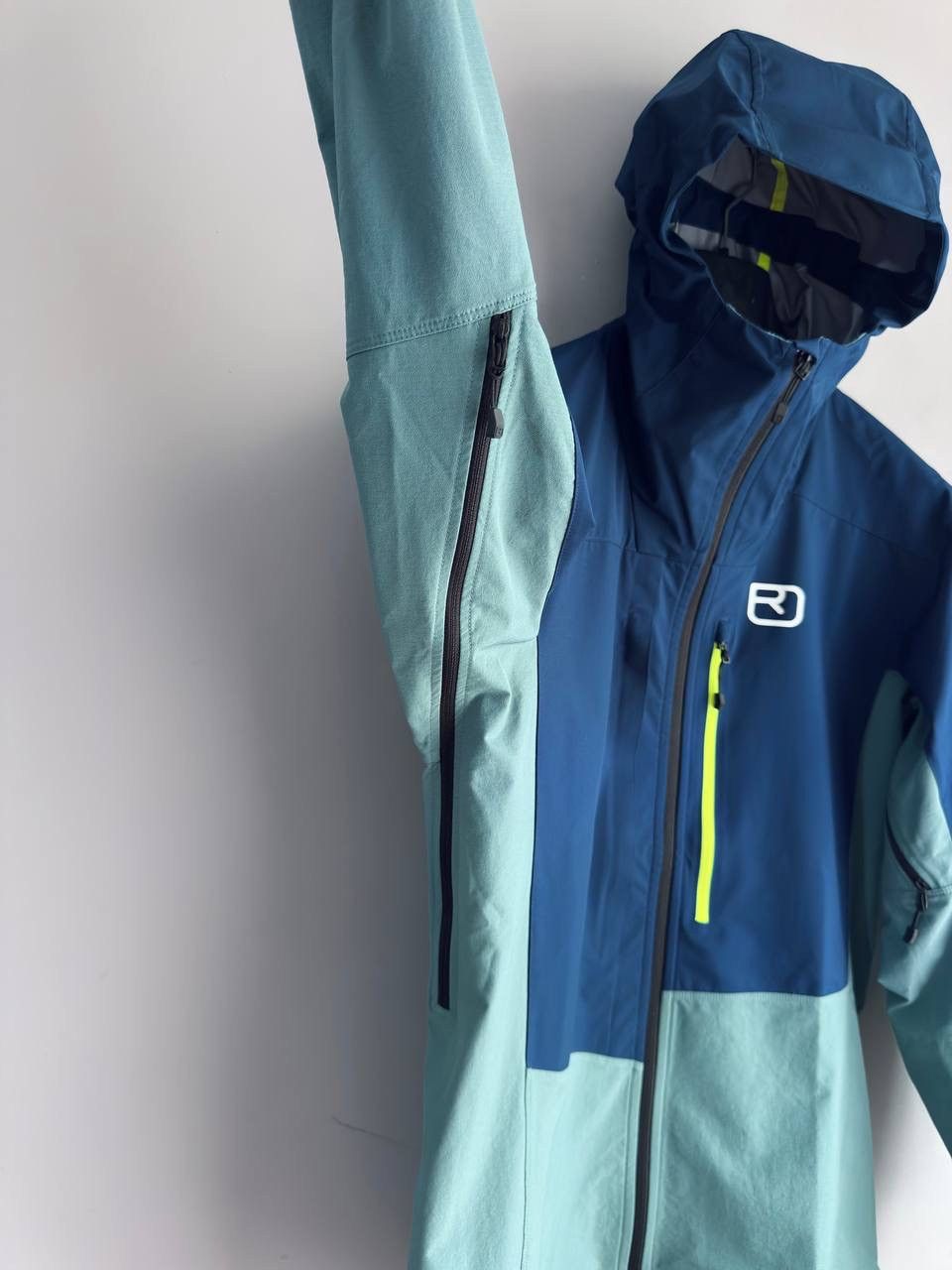ORTOVOX Ortovox Mesola Merino Inside Hardshell Men's Hooded Jacket M Size US M / EU 48-50 / 2 - 9 Thumbnail