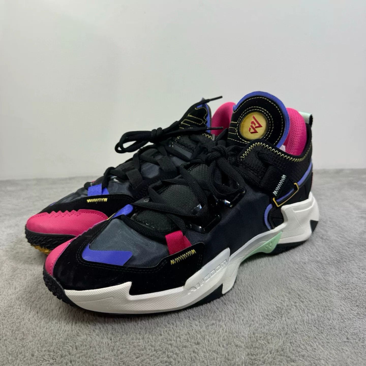 Nike Nike Black Lowtop Sneakers 45 Men Size US 11.5 / EU 44-45 - 1 Thumbnail