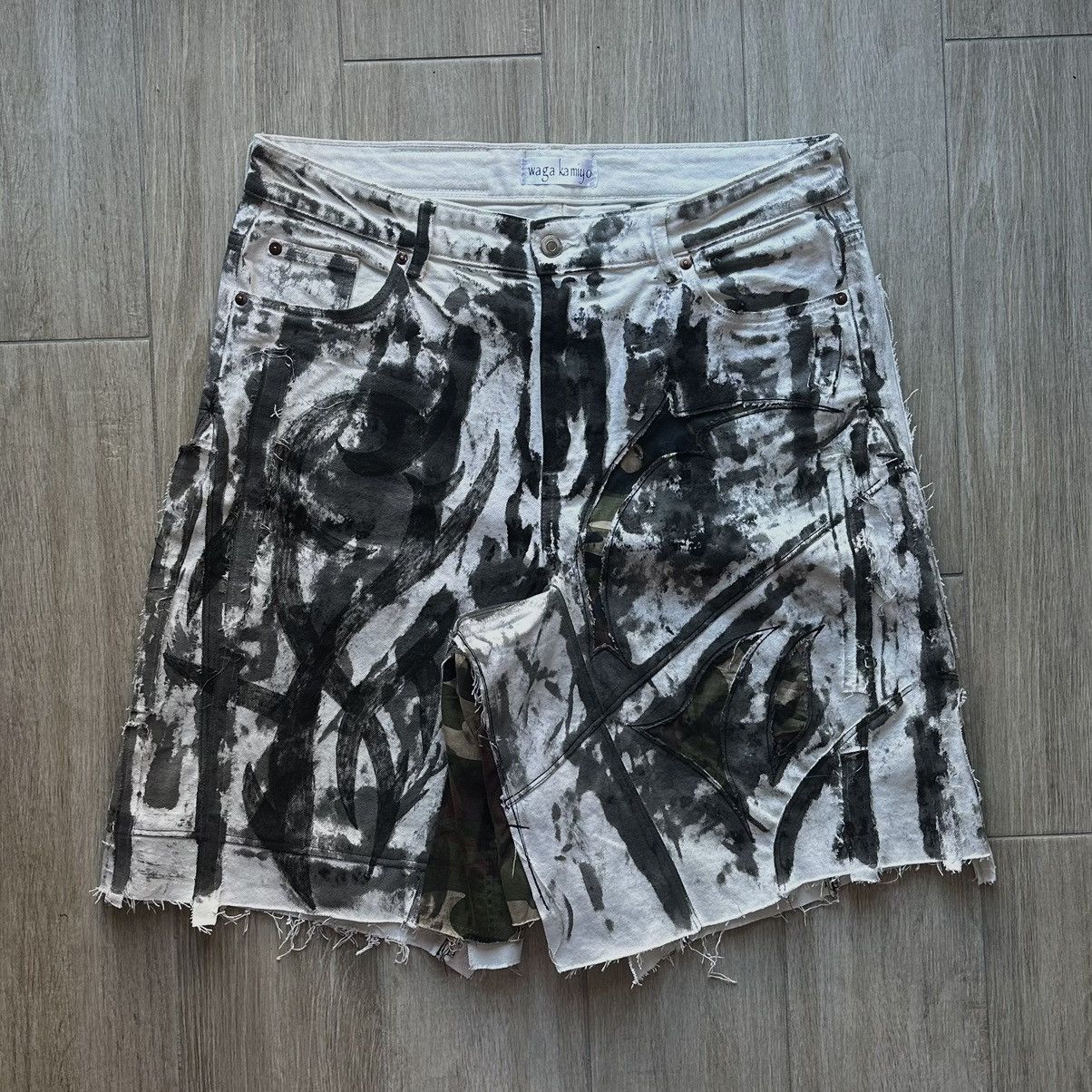 Other Upcycle oversized shorts 00072 Size US 35 - 1 Thumbnail