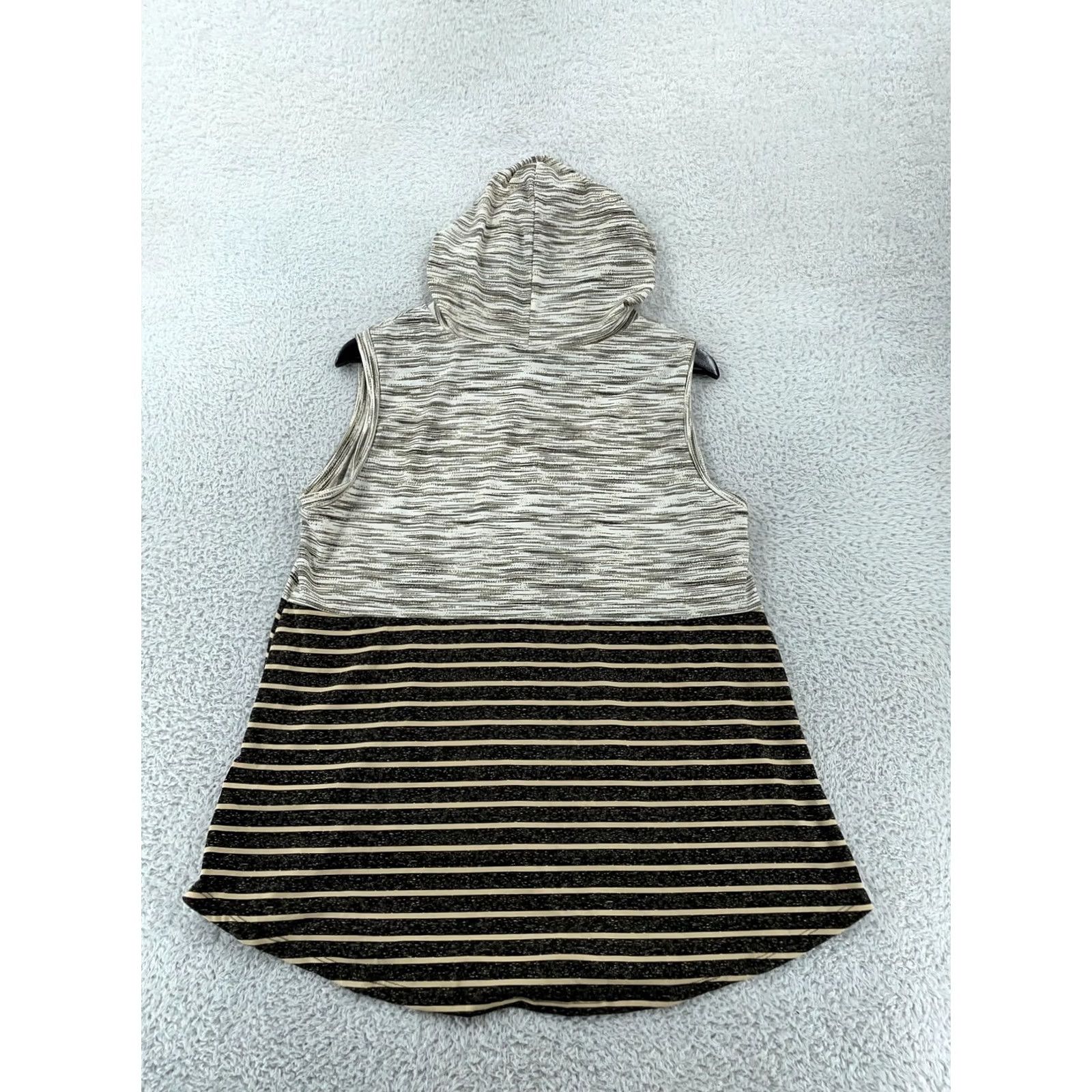 Vintage LuLaRoe Brittany Hooded Top Womens L Beige Black Striped Sleeveless Pullover Shirt Tank Sportswear Casual Size L / US 10 / IT 46 - 3 Thumbnail