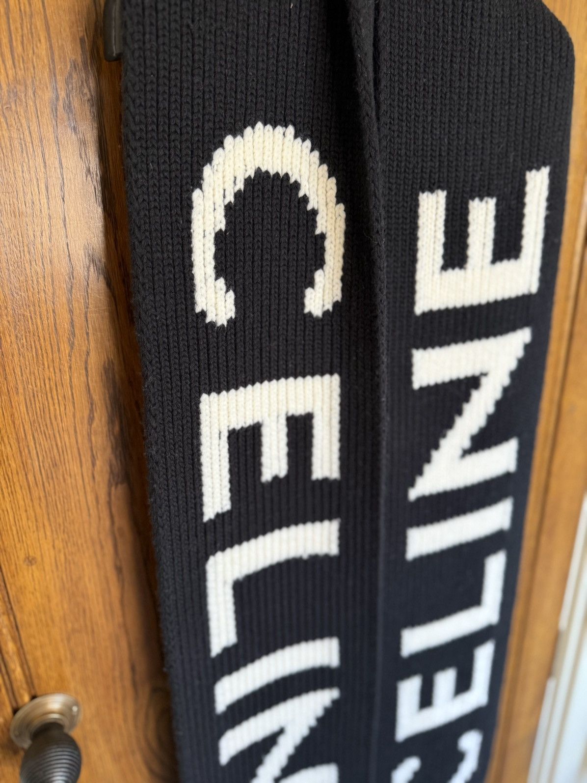 Celine $850 Celine black white logo scarf fringed in wool Sample Size ONE SIZE - 6 Thumbnail