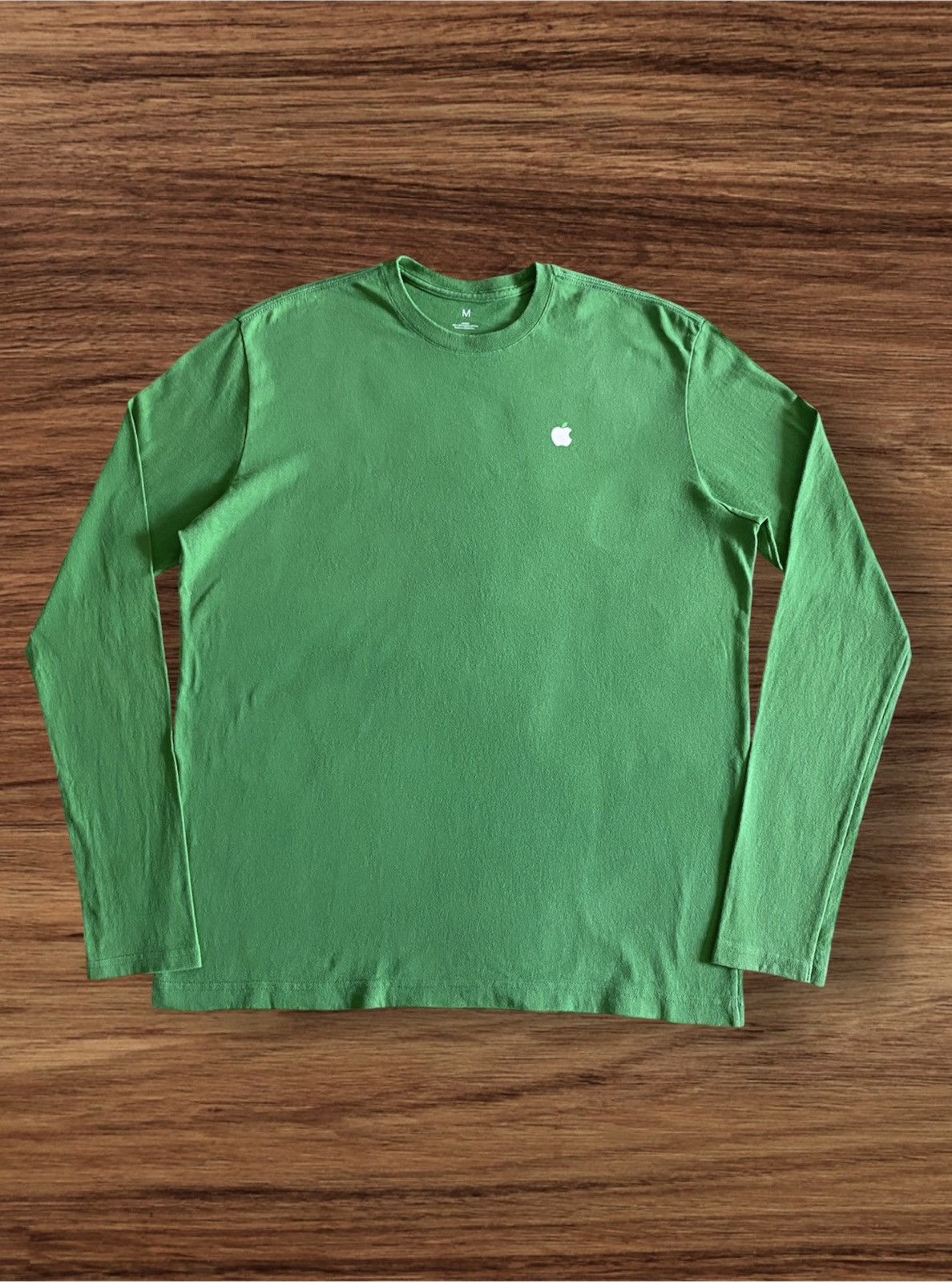Apple × Designer Apple Green Color Nice Design Long Sleeve Tee Size US M / EU 48-50 / 2 - 1 Thumbnail