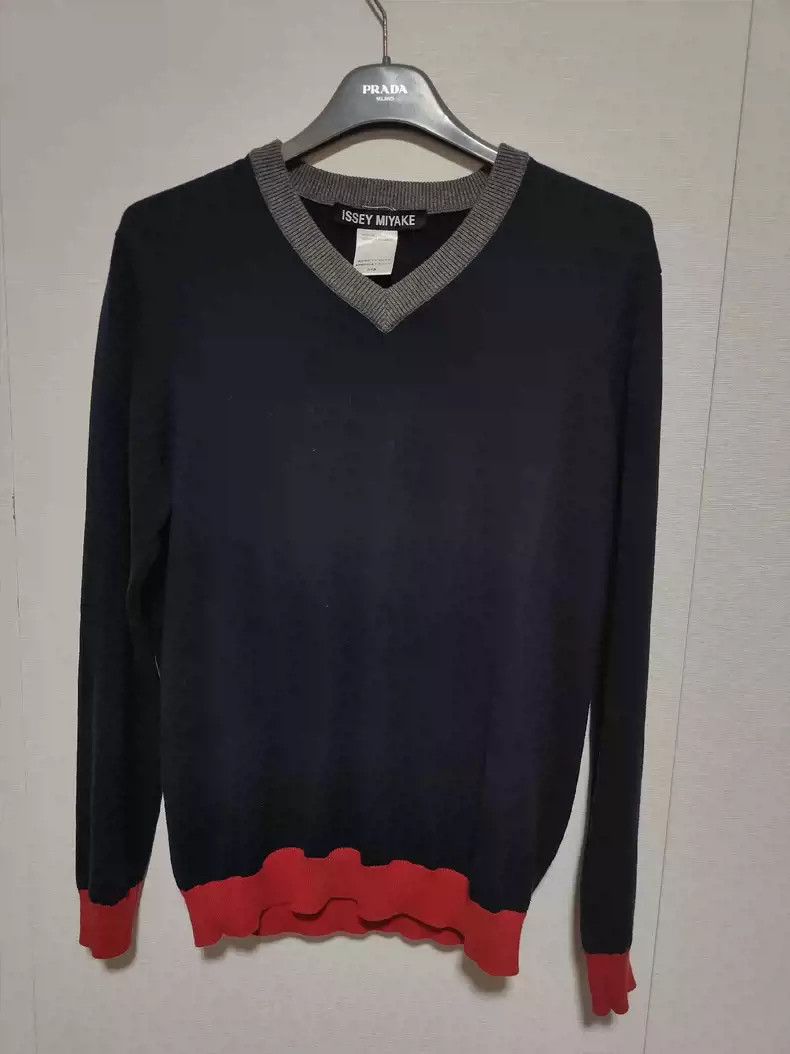 issey miyake knitwear