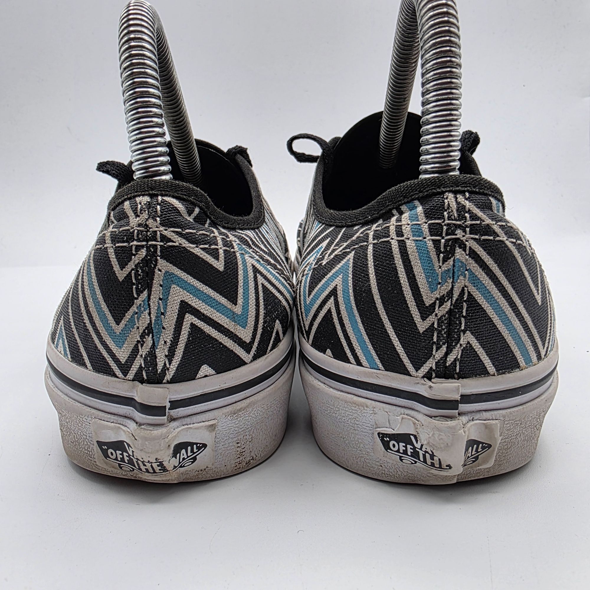 Vans Vans Authentic Chevron Print Womens Size 7.5 Black White Low Size US 7.5 / IT 37.5 - 5 Thumbnail