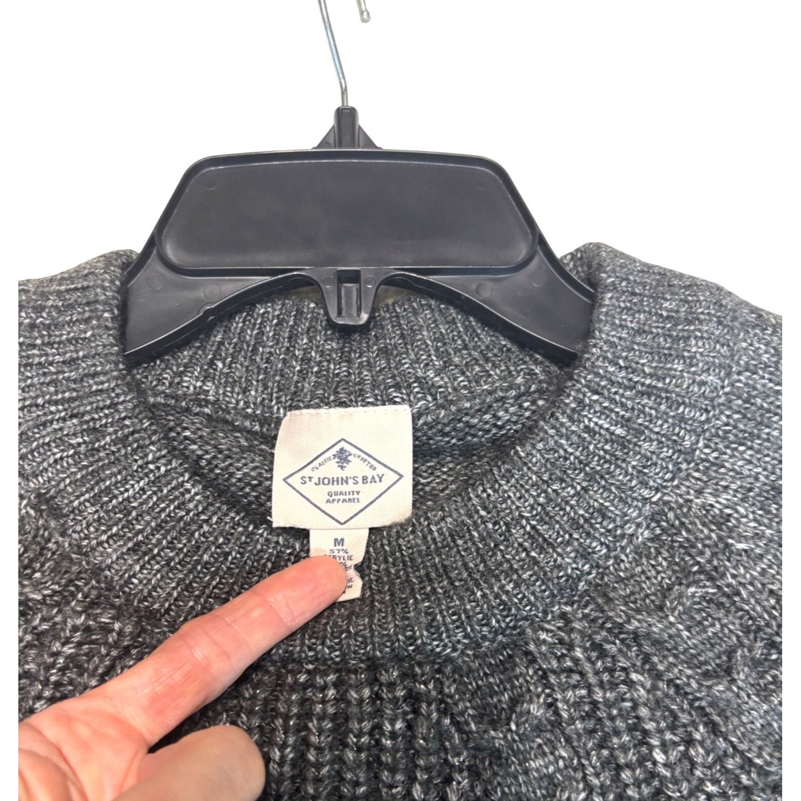 Other St. John’s Bay Mixed Stitch Reglan, Crew Neck Sweater, Charc Size M / US 6-8 / IT 42-44 - 5 Thumbnail