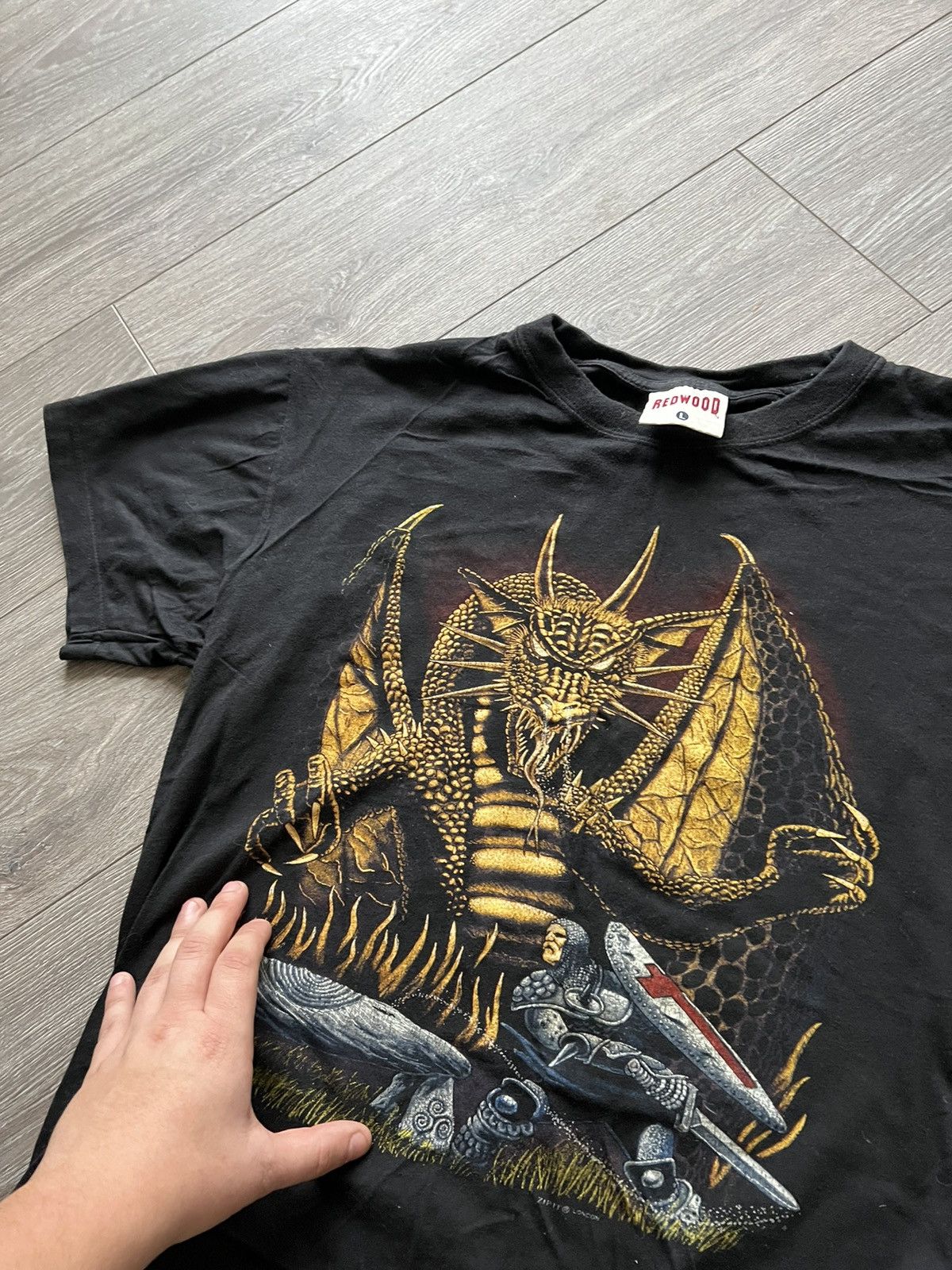Band Tees × Vintage Vintage 💥 Dragon Medieval Faded T Shirt Size US L / EU 52-54 / 3 - 5 Thumbnail