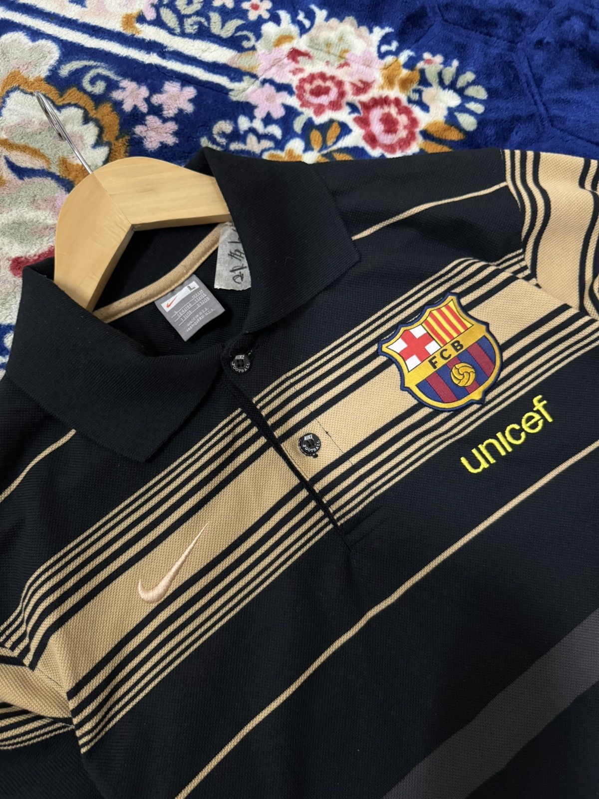 Nike RARE LIMITED EDITION NIKE FC BARCELONA POLO Size US M / EU 48-50 / 2 - 3 Thumbnail