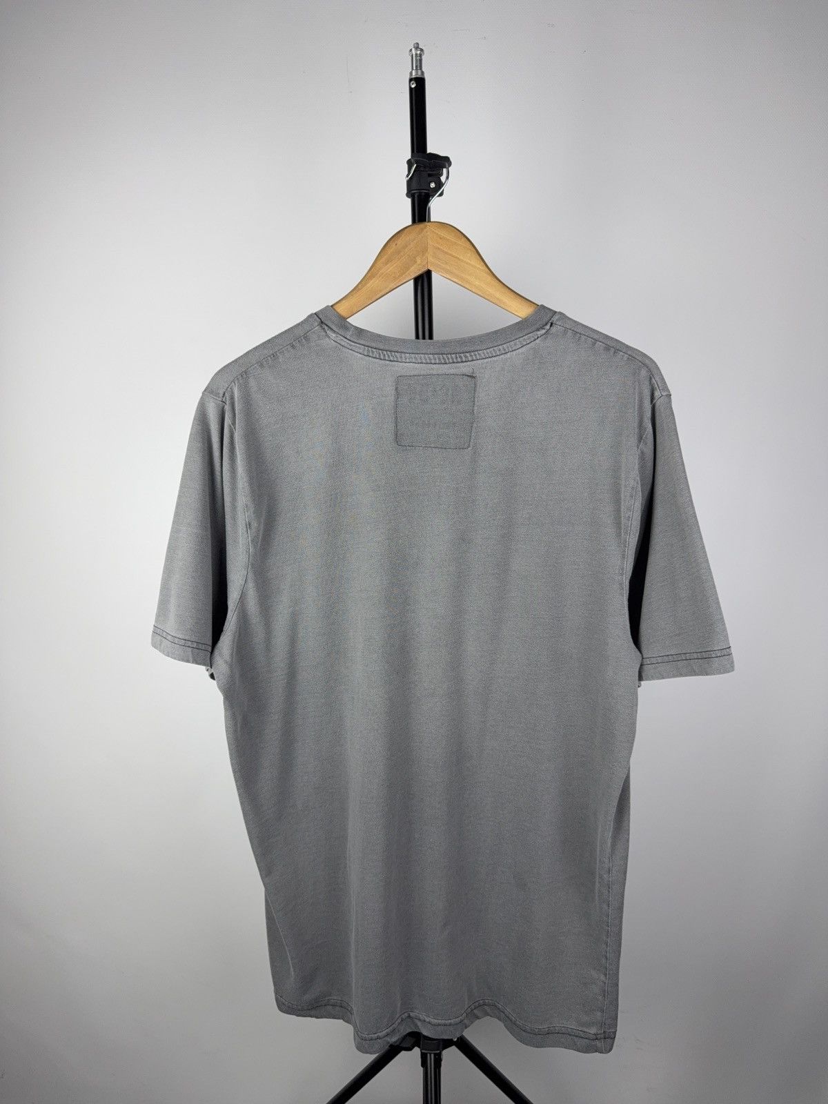 AC/DC 2019 AC/DC Highway to Hell Vintage Wash Tee by Pull&Bear Size US L / EU 52-54 / 3 - 6 Thumbnail