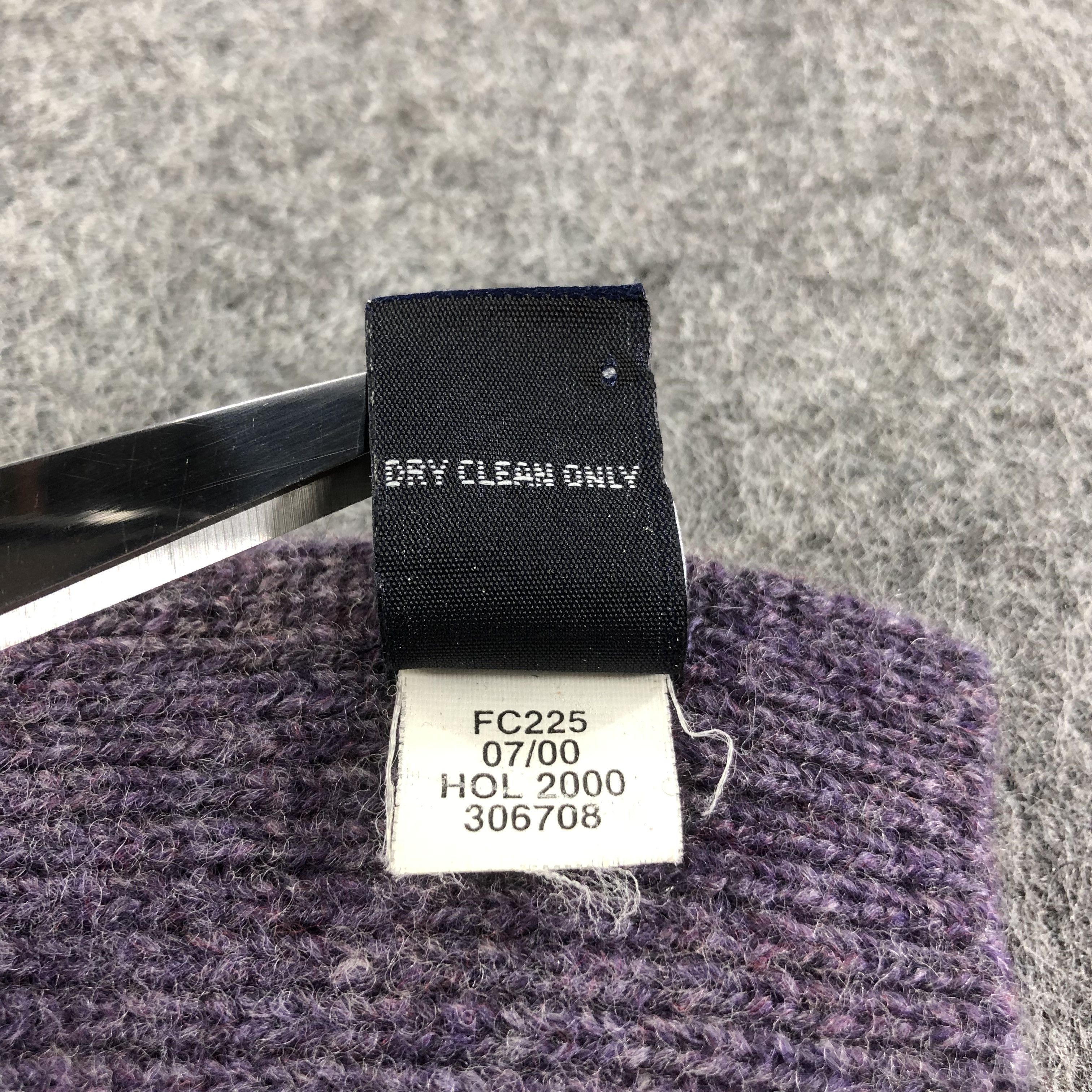 Gap GAP Purple Stripes Wool Scarf Muffler V1606 Size ONE SIZE - 4 Thumbnail