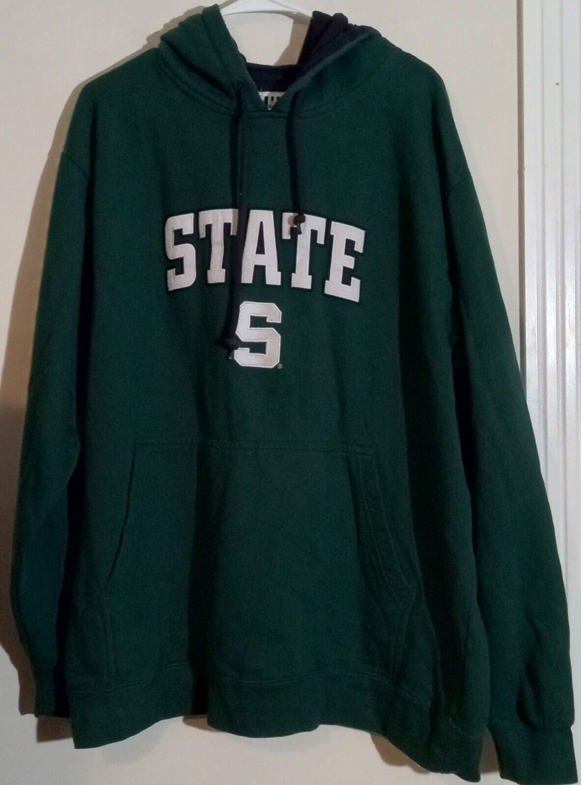 Foot Locker Vtg Foot Locker Michigan State Spartans MSU Hoodie MENS XXL Size US XXL / EU 58 / 5 - 1 Thumbnail
