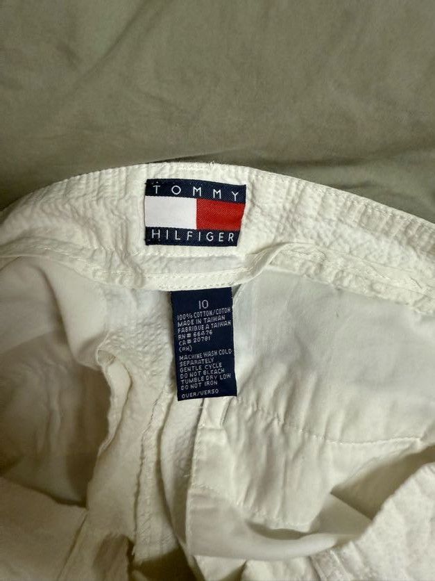Tommy Hilfiger Tommy Hilfiger White Shorts Size 32" / US 10 / IT 46 - 2 Thumbnail