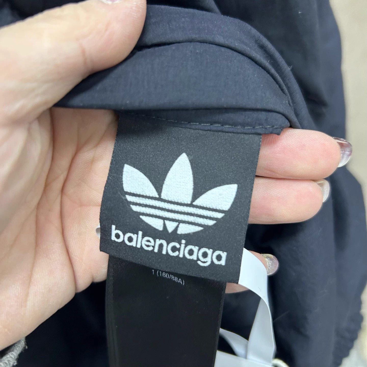 Balenciaga Balenciaga x adidas Double-Faced Cotton Jacket 99 New Size 1 Size US S / EU 44-46 / 1 - 5 Thumbnail