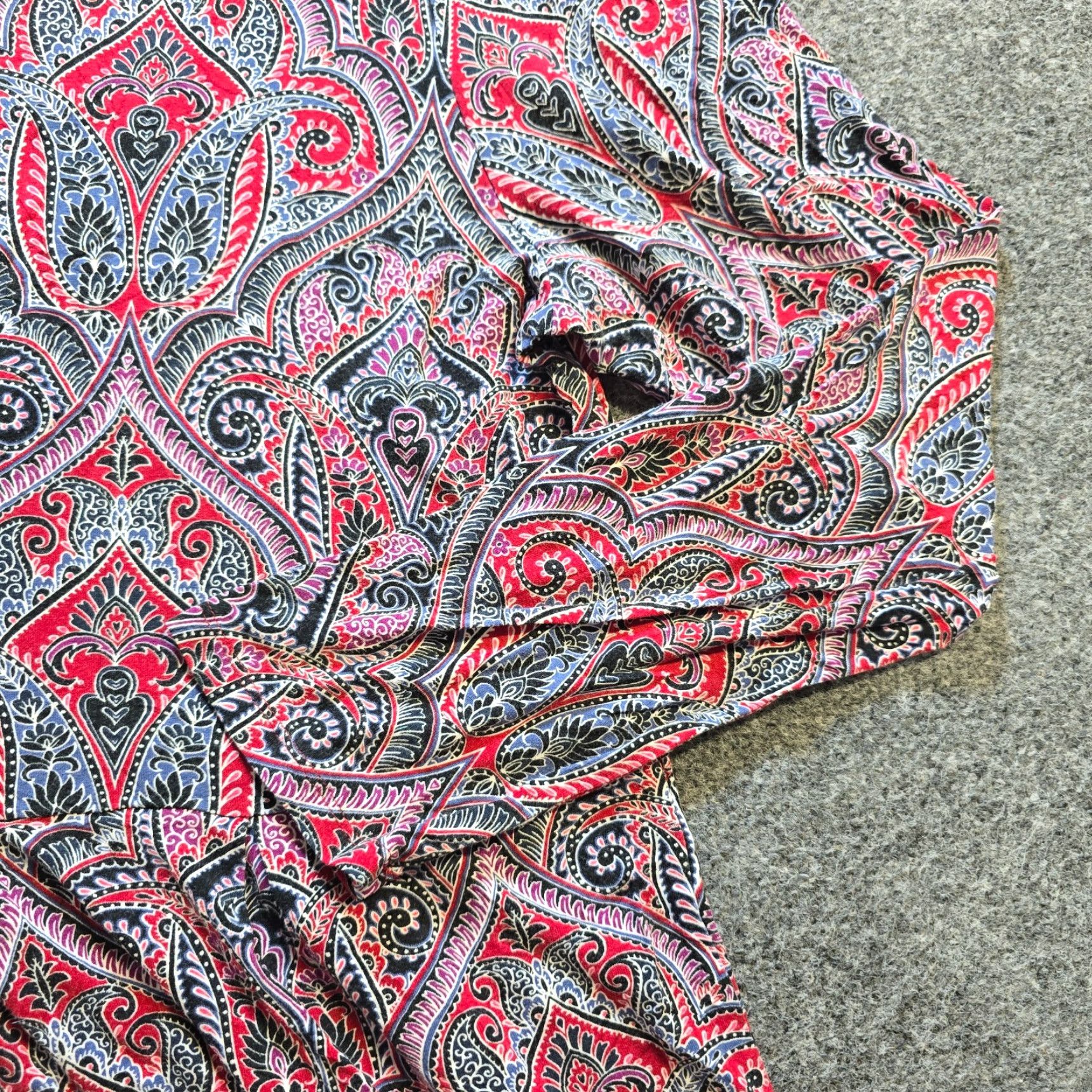 J. Jill J Jill Wearever Top Womens L Red Paisley Long Sleeve Knit Blouse Shirt Tunic Casual VINTAGE? (no) Size L / US 10 / IT 46 - 3 Thumbnail