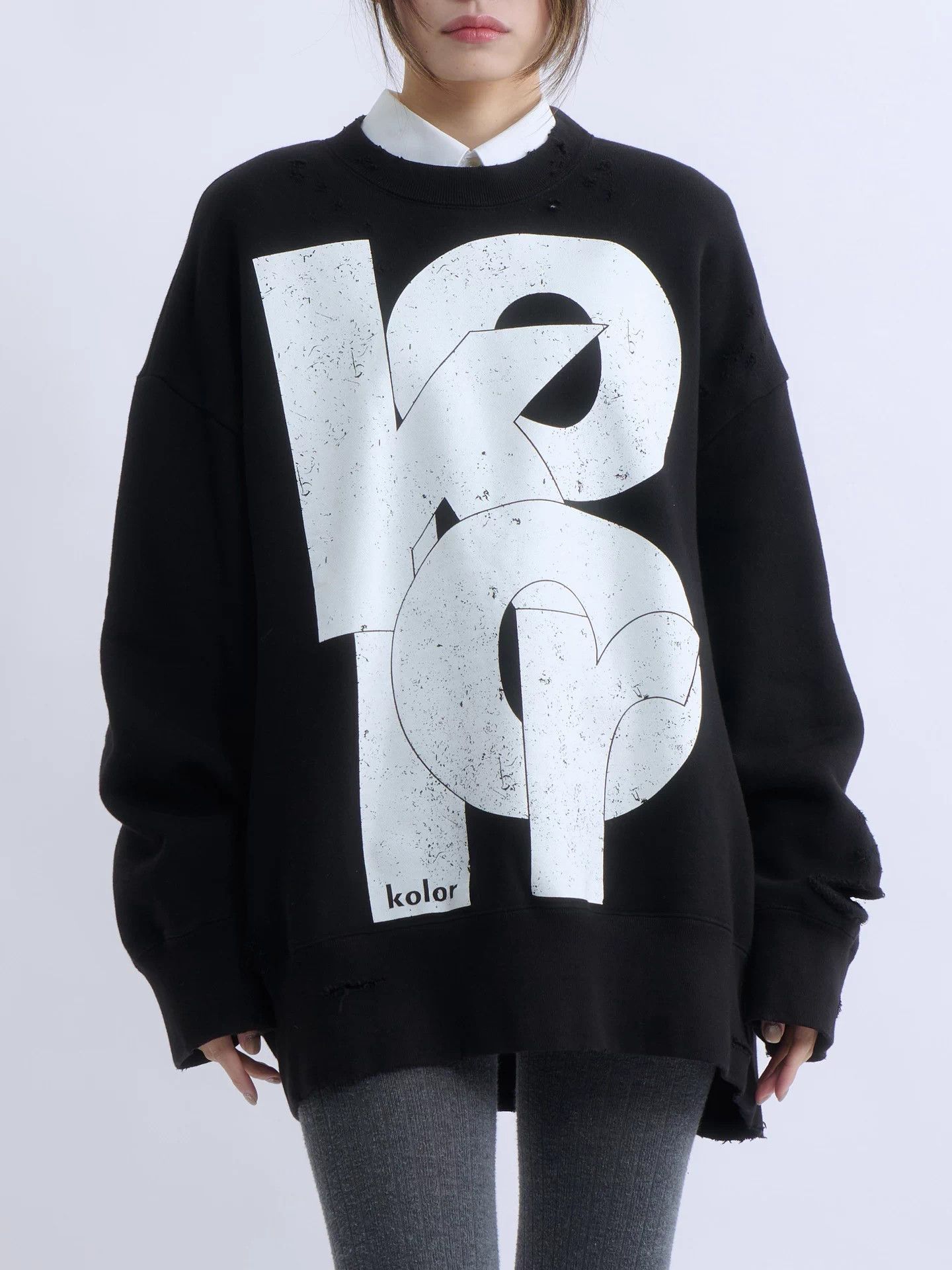 Kolor KOLOR 22AW distressed print vintage sweatshirt Size S / US 4 / IT 40 - 1 Thumbnail