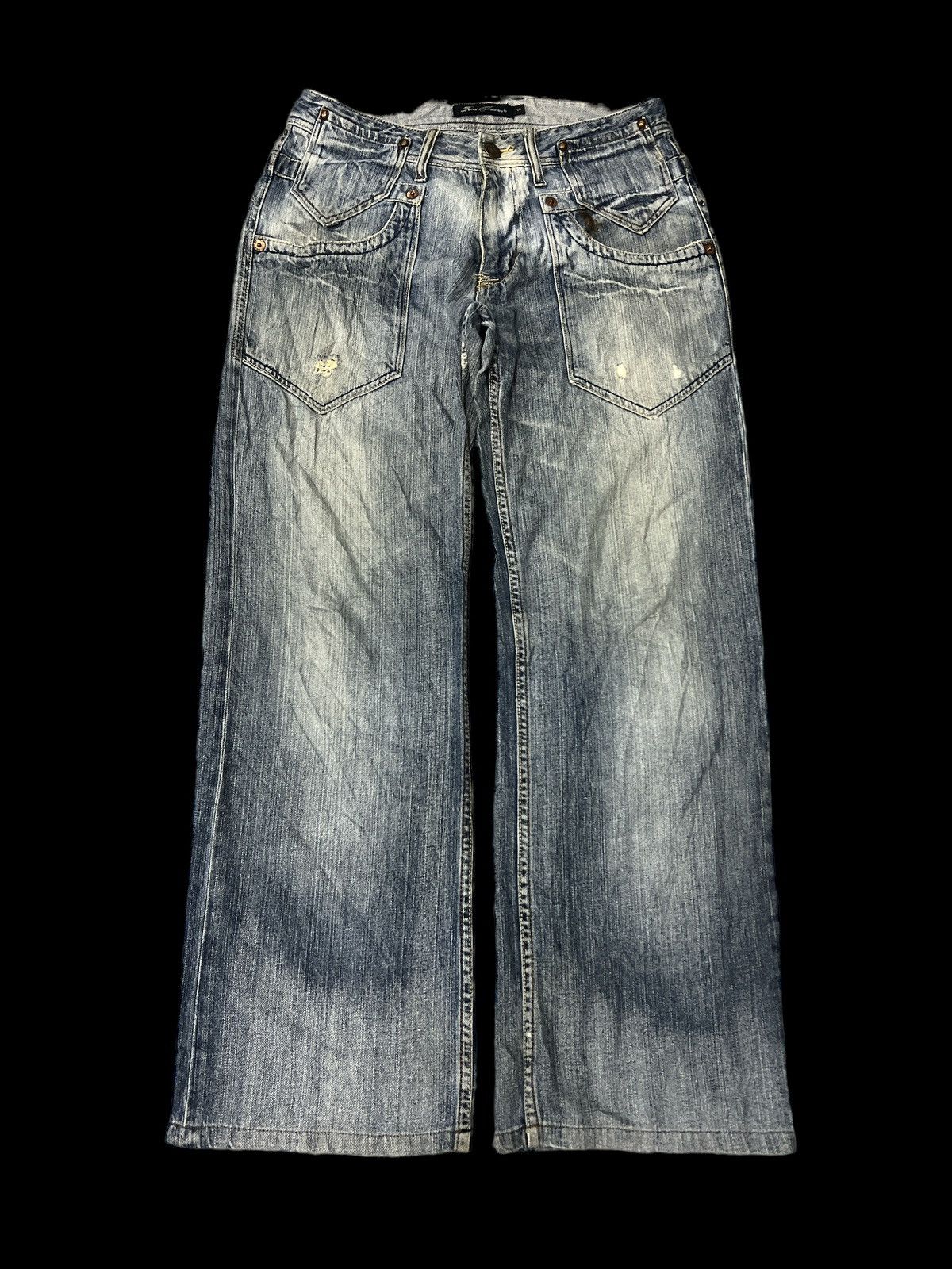 FLARED 💥ROOT THREE DISTRESSED DENIM PANT