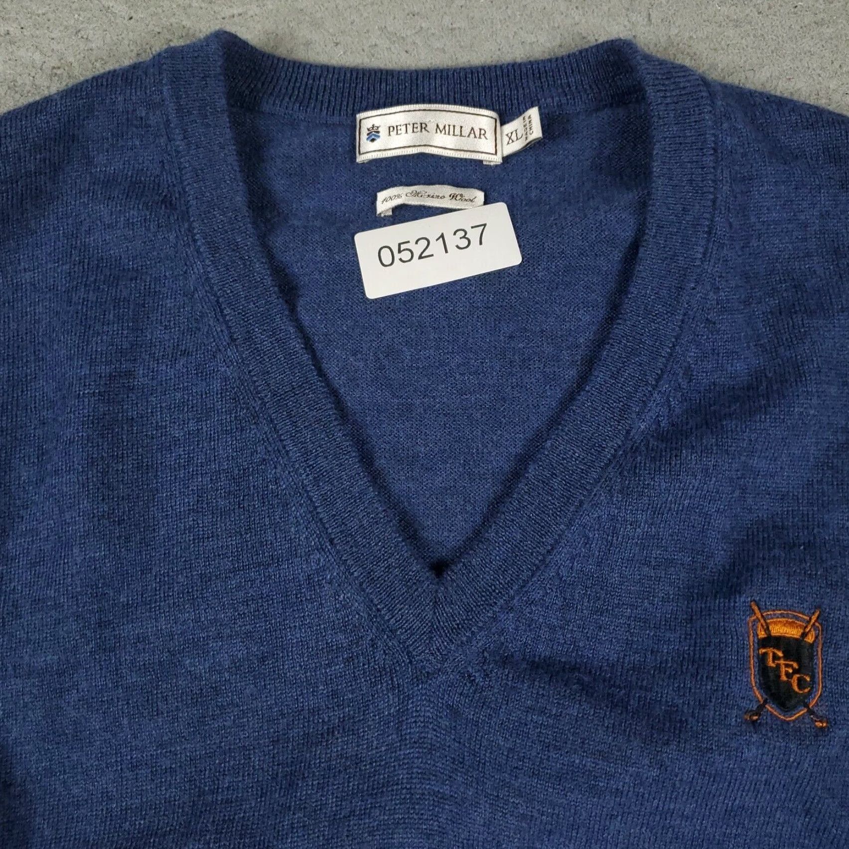 Peter Millar Peter Millar Mens Extra Large XL Blue Wool Golf V Neck Pullover Sweater Size US XL / EU 56 / 4 - 2 Thumbnail