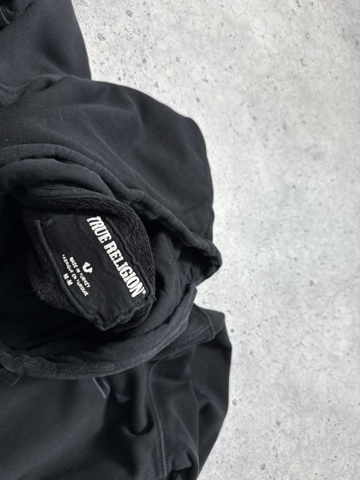 True Religion True Religion Hoodie Vintage Black Big Logo Size M Size US M / EU 48-50 / 2 - 7 Thumbnail