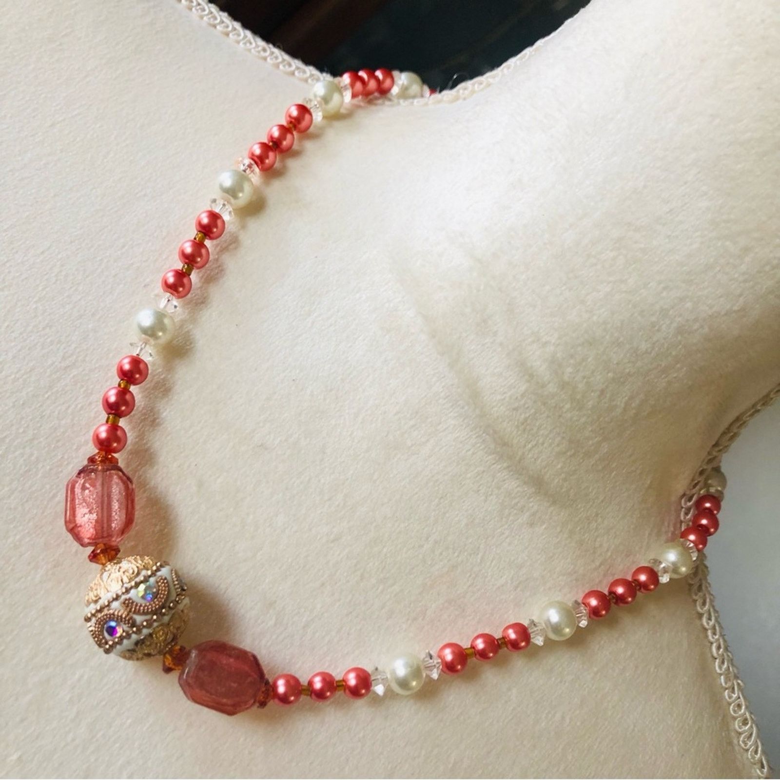 Handmade Handcrafted repurpose glass bead antique rose Pearl necklac Size ONE SIZE - 1 Thumbnail