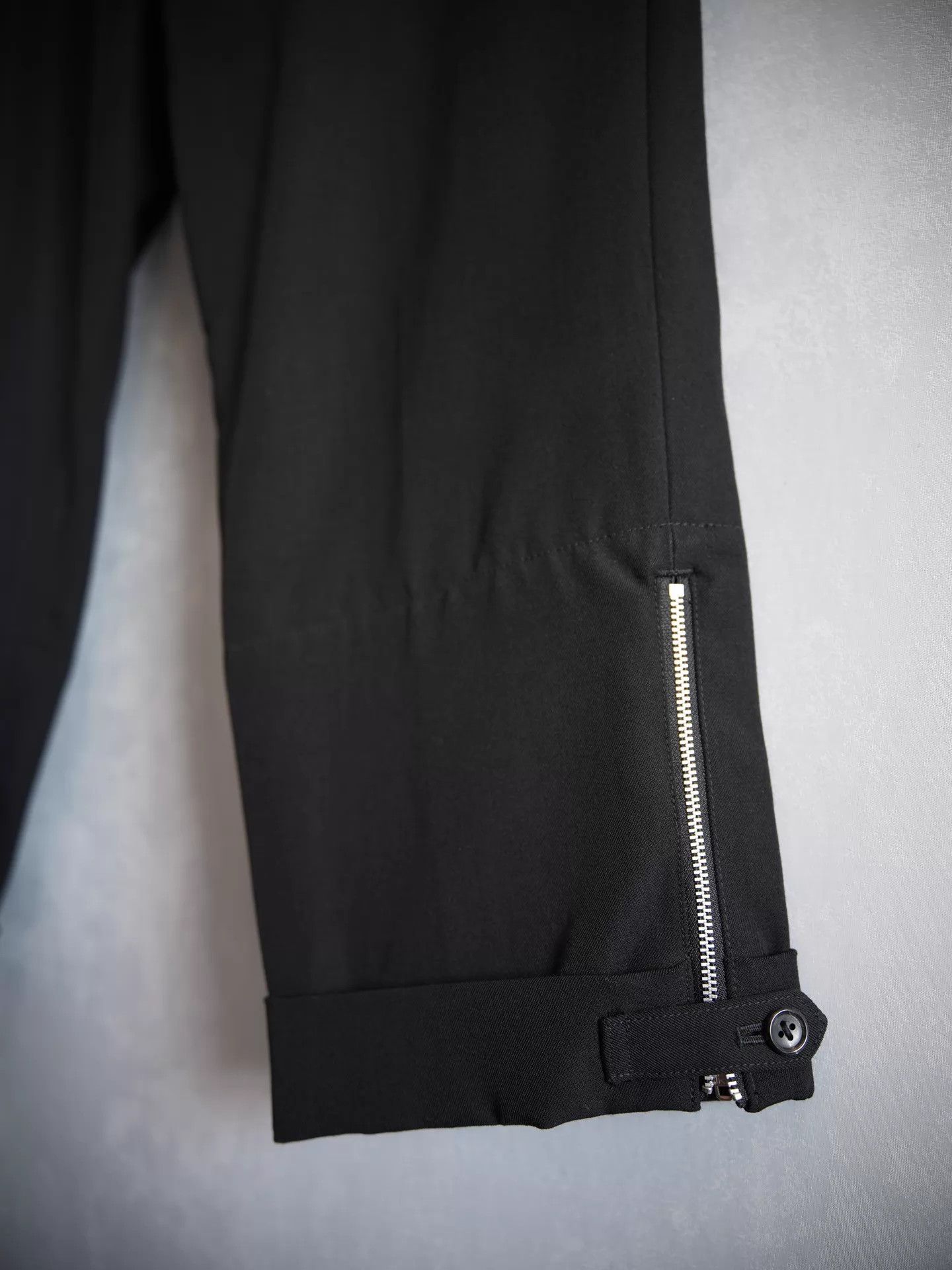 Yohji Yamamoto Yohji Yamamoto 07AW Runway Side-Zip Straight Pants Size 3 Size US 34 / EU 50 - 5 Thumbnail