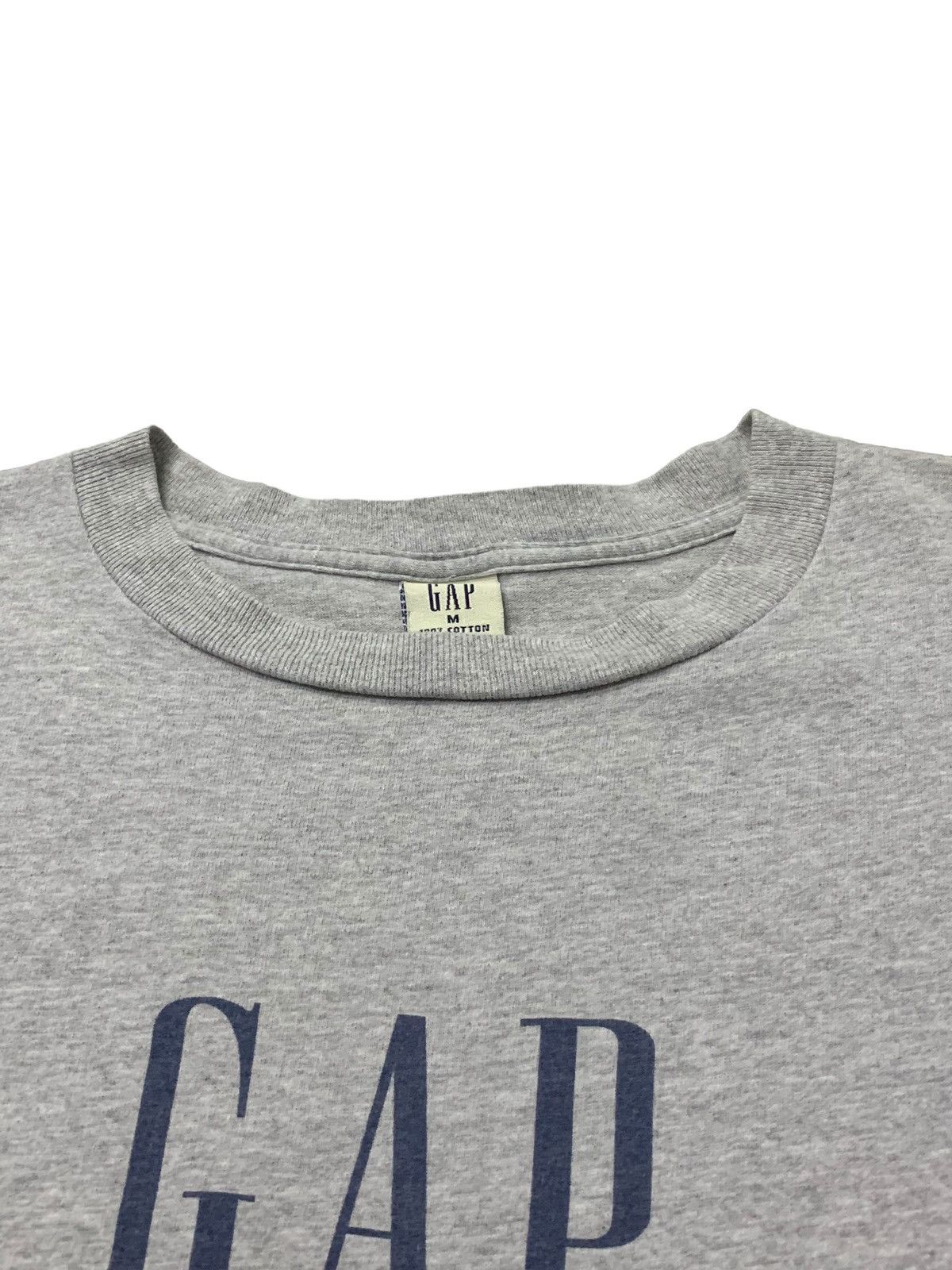 Gap × Vintage Vintage 90s Gap Worldwide Palace Style Tshirt Size US M / EU 48-50 / 2 - 3 Thumbnail