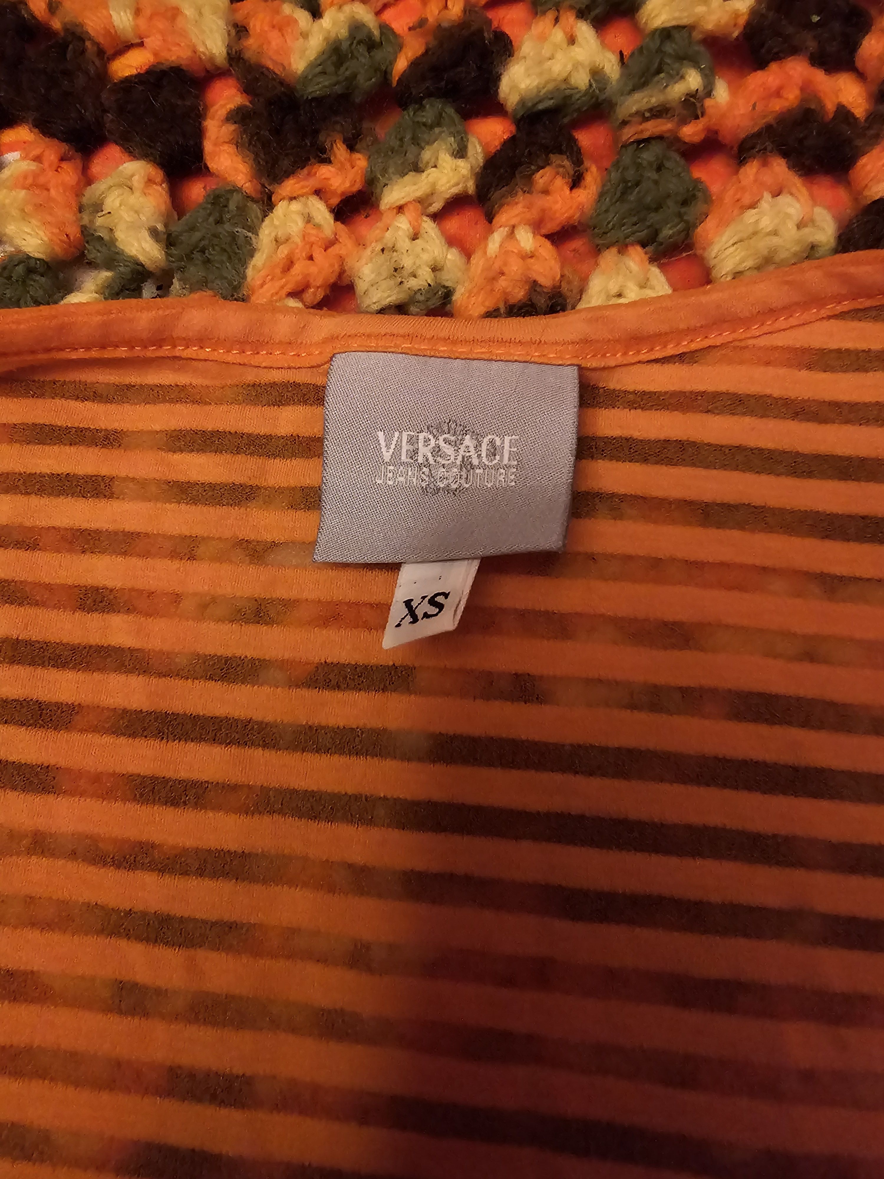 Versace Jeans Couture versace jeans crop top Size XS / US 0-2 / IT 36-38 - 3 Thumbnail