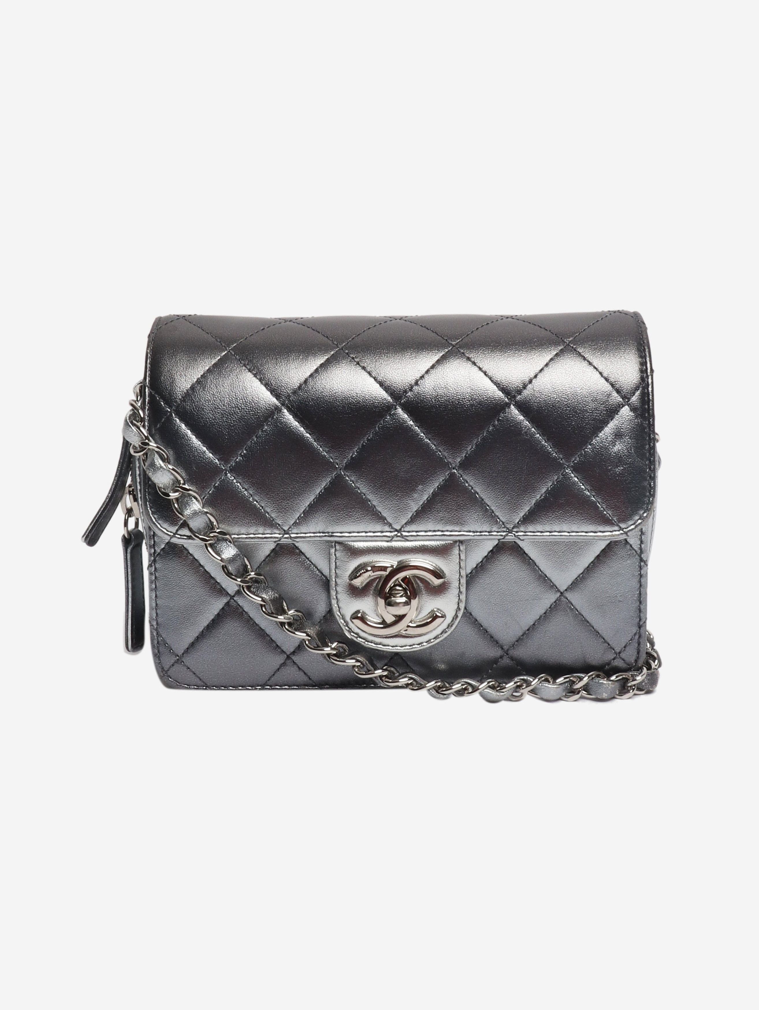 Chanel Silver Like A Wallet flap bag flap bag Size ONE SIZE - 1 Thumbnail