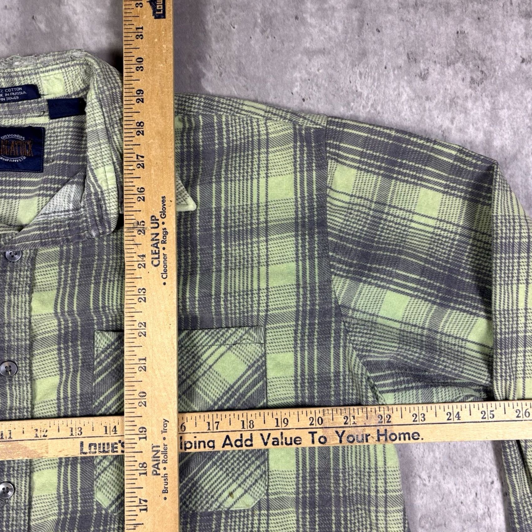 Vintage VINTAGE 90s Green Plaid Flannel Shirt Mens L Button Down Outdoors Hunting Size US L / EU 52-54 / 3 - 6 Thumbnail