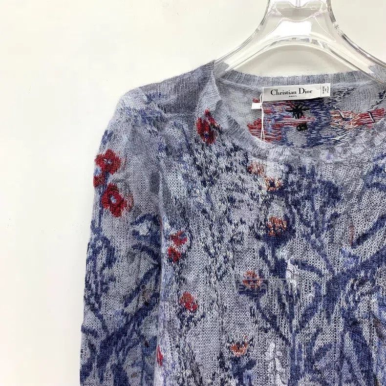 Dior Dior Blue floral inlaid cashmere round-neck long-sleeved s Size XS / US 0-2 / IT 36-38 - 3 Thumbnail