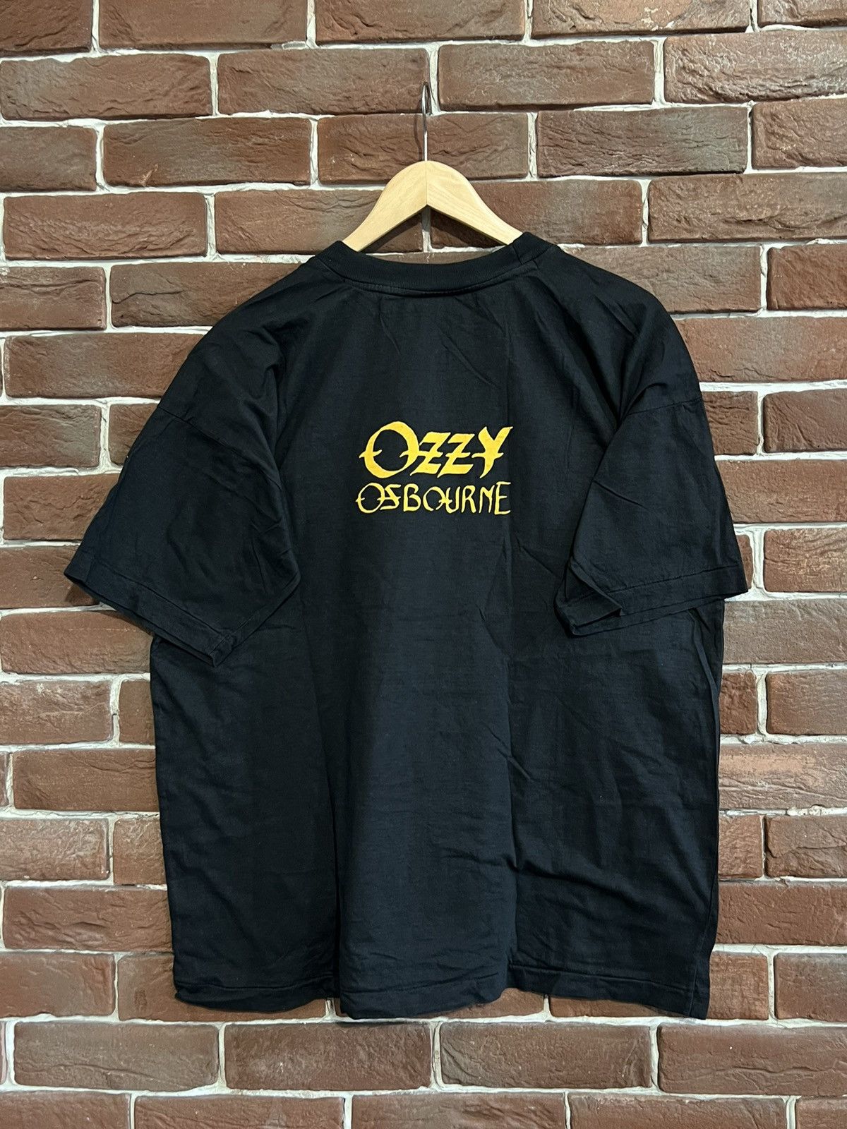 Band Tees Rare Vintage 90s Ozzy Osbourne Heavy Metal Band Tee Rare Size US L / EU 52-54 / 3 - 2 Thumbnail