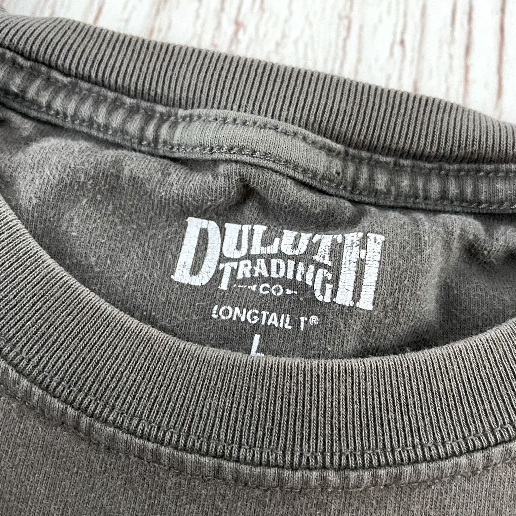 CO Duluth Trading Co Longtail T Shirt Mens L Gray 100% Cotton Short Sleeve T-Shirt Longtail Duluth Longtail Shirt Mens L Gray 100% Cotton Size US L / EU 52-54 / 3 - 2 Thumbnail