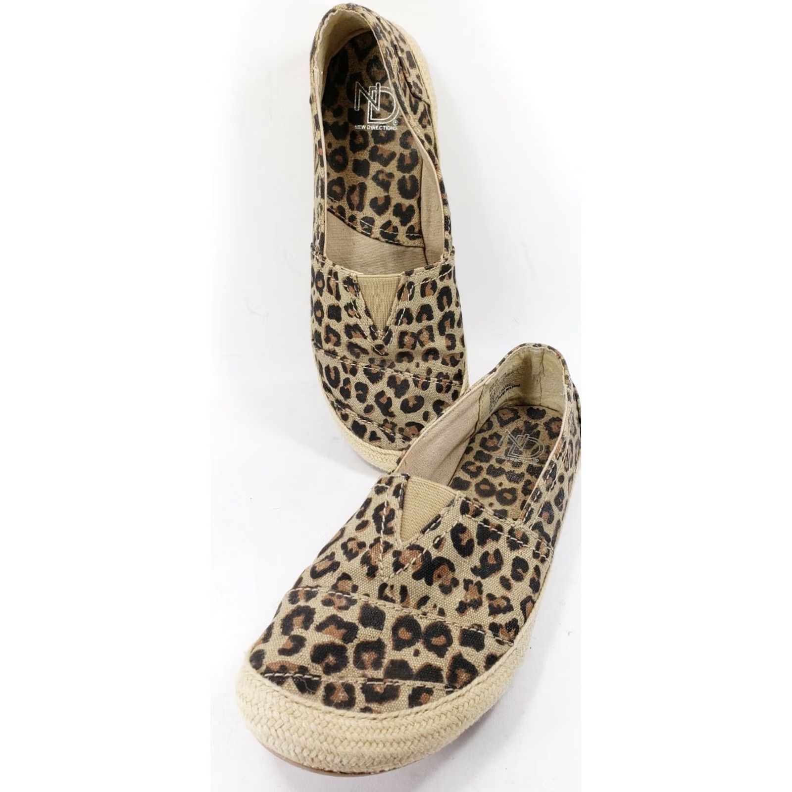 Vintage New Direction Taylor Espidrille Flats Women's 8.5M Jaguar Pattern Casual Comfort Slip-on Canvas Leather? No, Canvas Upper Jaguar Print Flats Size US 9 / IT 39 - 2 Thumbnail