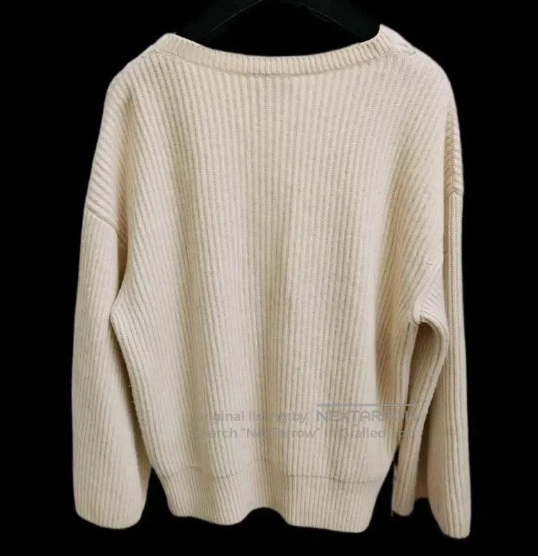 Chanel Chanel Winter Cream Cashmere Sweater . Size L / US 10 / IT 46 - 5 Thumbnail