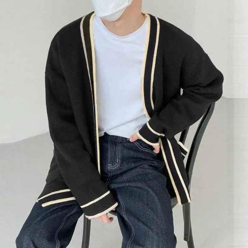 Japanese Brand × Vintage Black Casual Knitted Cardigan Sweater Size US L / EU 52-54 / 3 - 2 Thumbnail