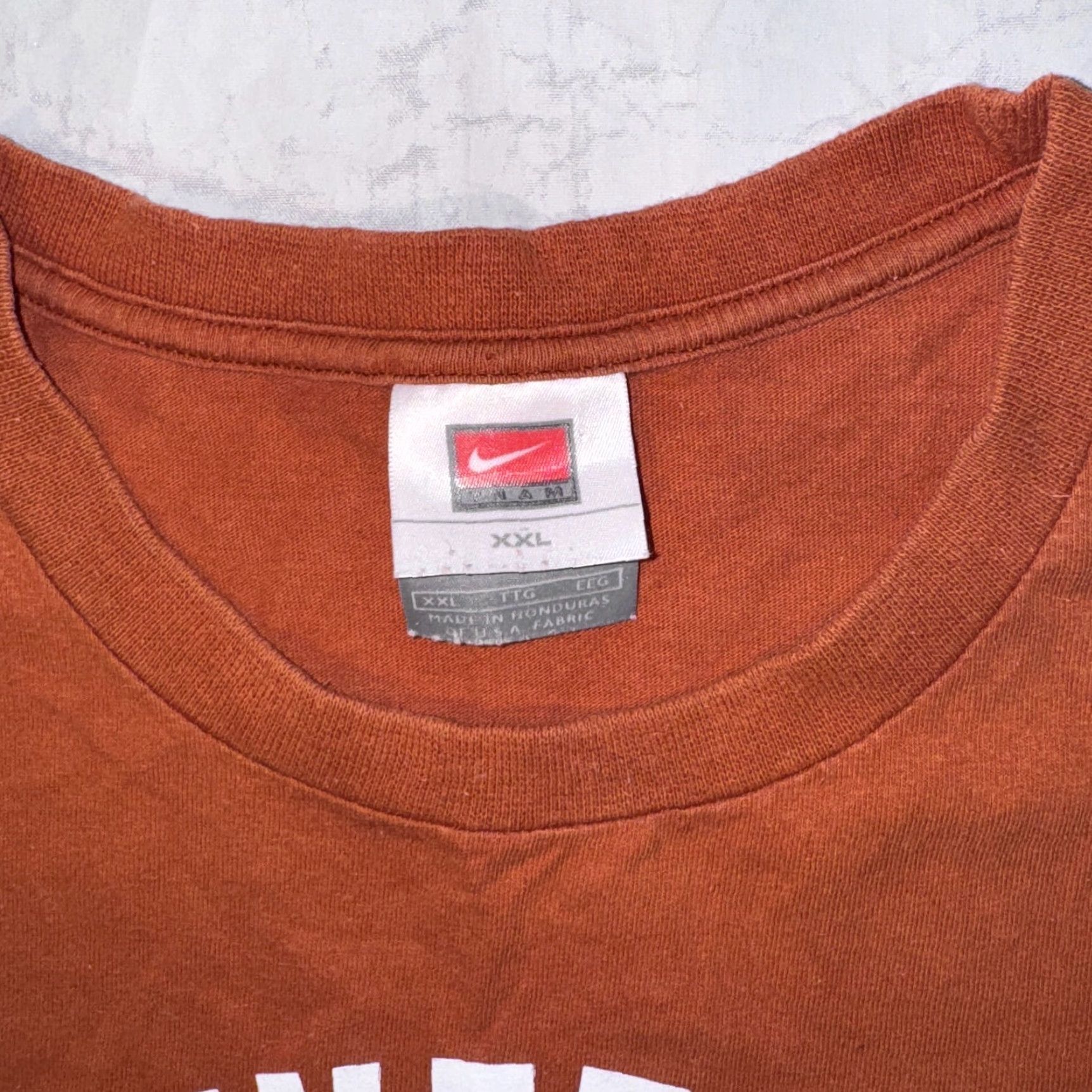 Nike Nike Y2K Team Apparel University Of Texas Longhorns College Football Tshirt 2XL Size US XXL / EU 58 / 5 - 2 Thumbnail