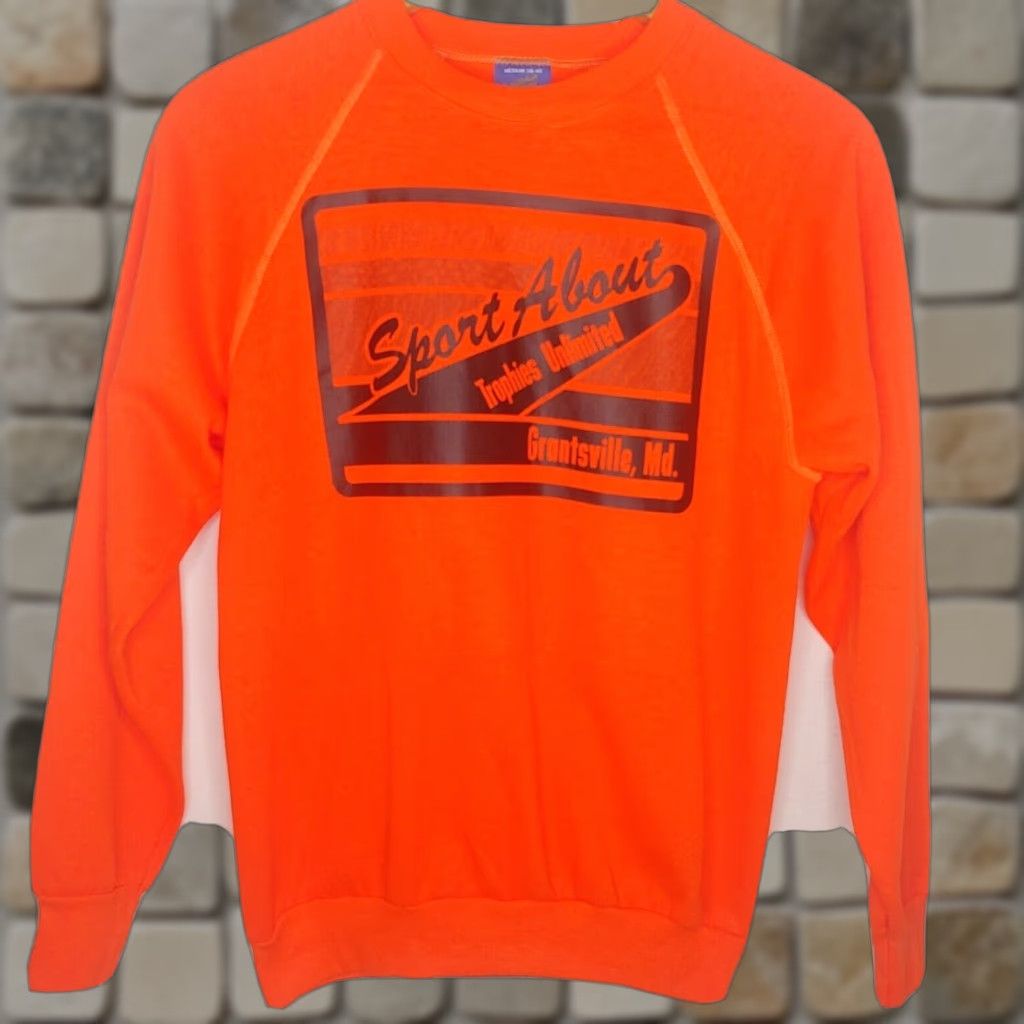 Vintage VINTAGE Sneakers Sweatshirt Crew Neck Pullover Medium M Men Blaze Orange Sports About Trophies Maryland Grantsville Read Size US M / EU 48-50 / 2 - 1 Thumbnail