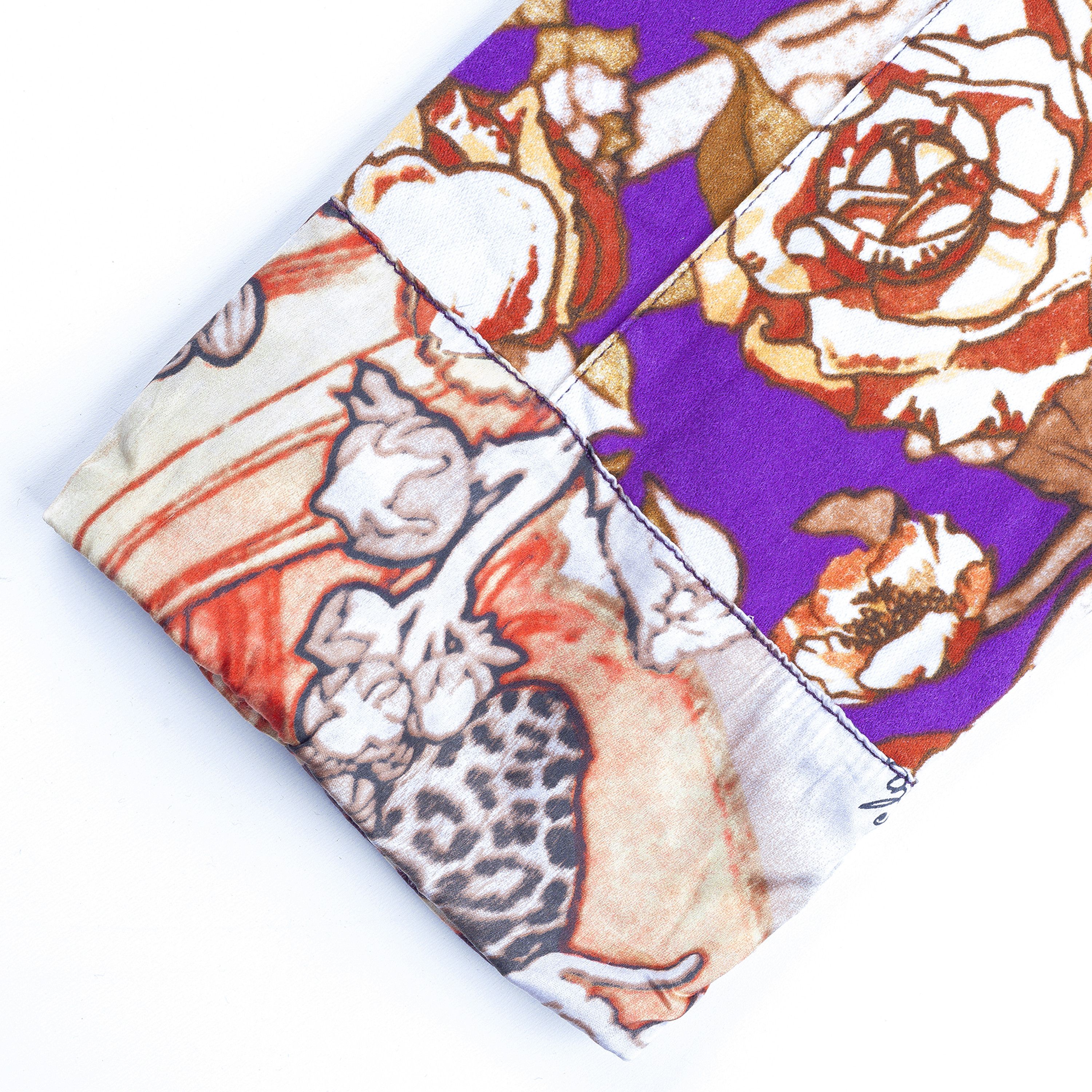 Cavalli Class × Just Cavalli × Roberto Cavalli Roberto Cavalli Class Mucha Printed Purple Pants (S/M) Size 27" / US 4 / IT 40 - 5 Thumbnail