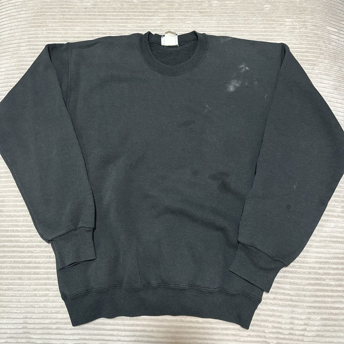 Vintage Lee Men's Sturdy Sweats Crewneck Sweatshirt Black, Vintage, Size US S / EU 44-46 / 1 - 1 Thumbnail