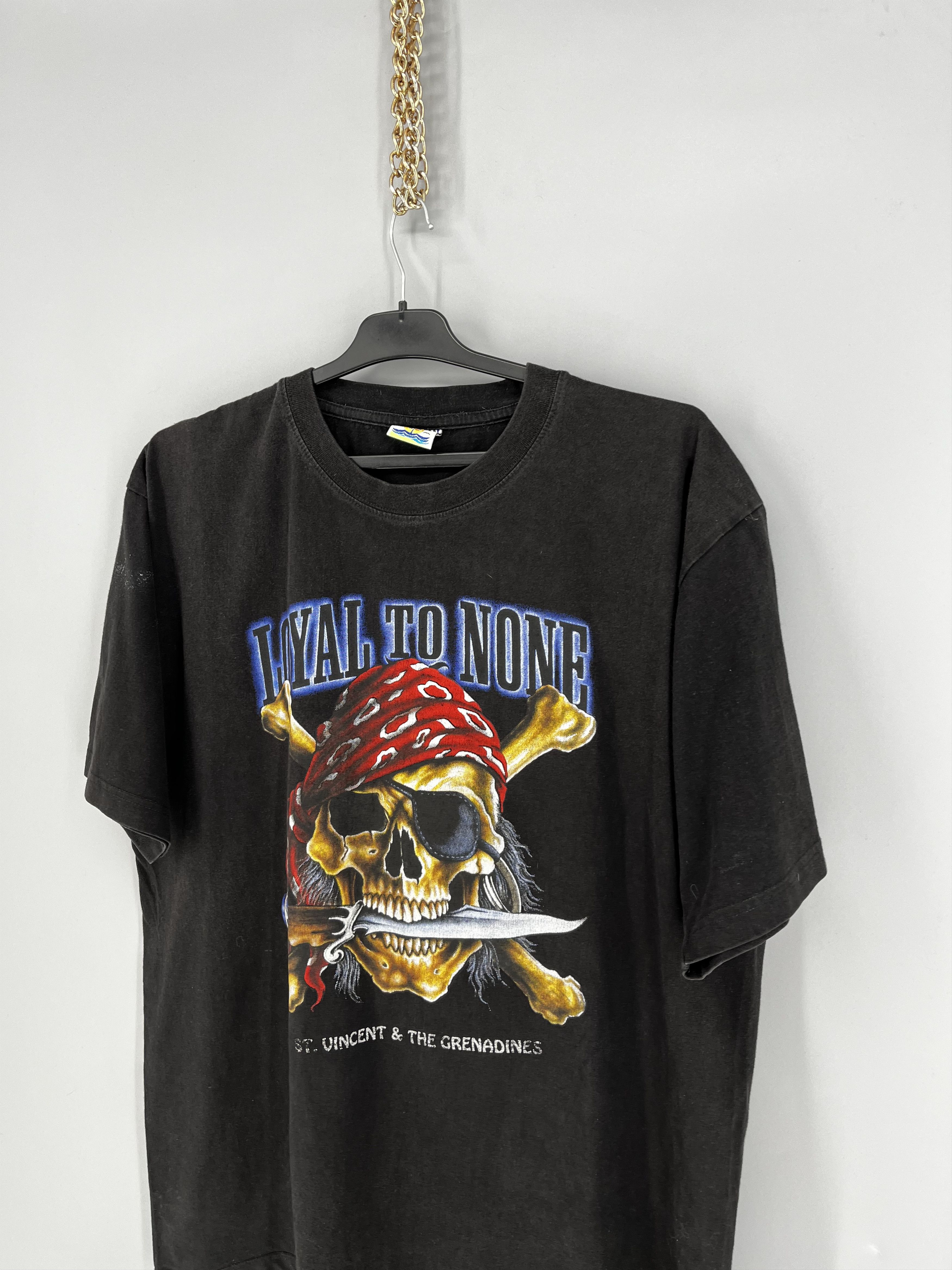 Vintage Loyal To None Pirate Crossbones Knife Graphic Shirt 2000s Size US XL / EU 56 / 4 - 4 Thumbnail