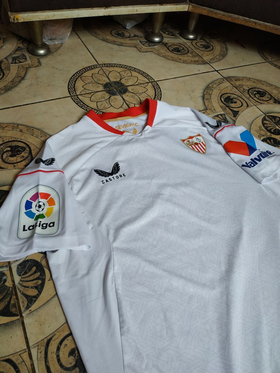 Castore Castore x Sevilla FC 2023/24 Home Jersey Blokeecore Size US M / EU 48-50 / 2 - 11 Thumbnail