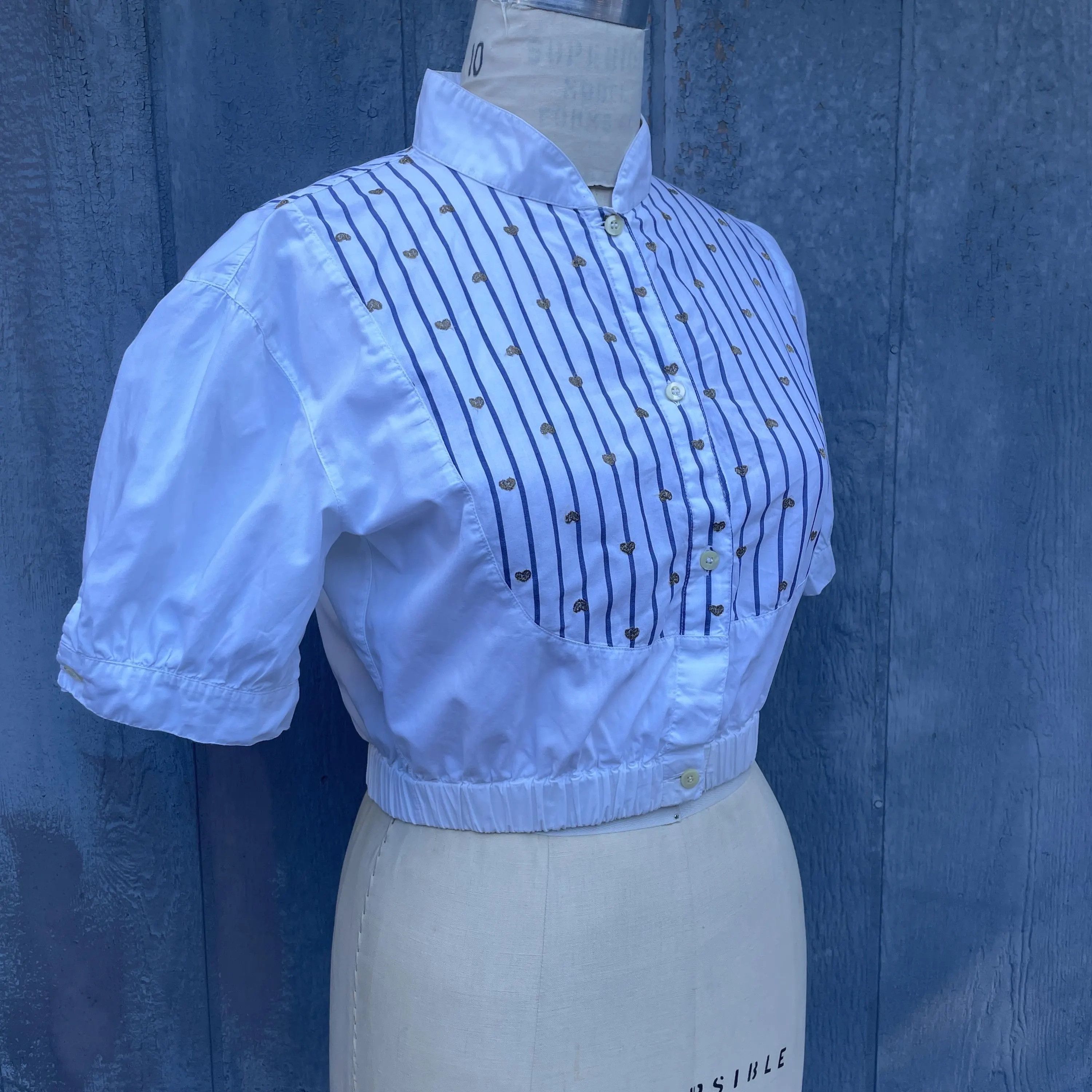 Iceberg Half Sleeve Heart Pattern Smocked Waist Crop Top Button Up Size M / US 6-8 / IT 42-44 - 3 Thumbnail